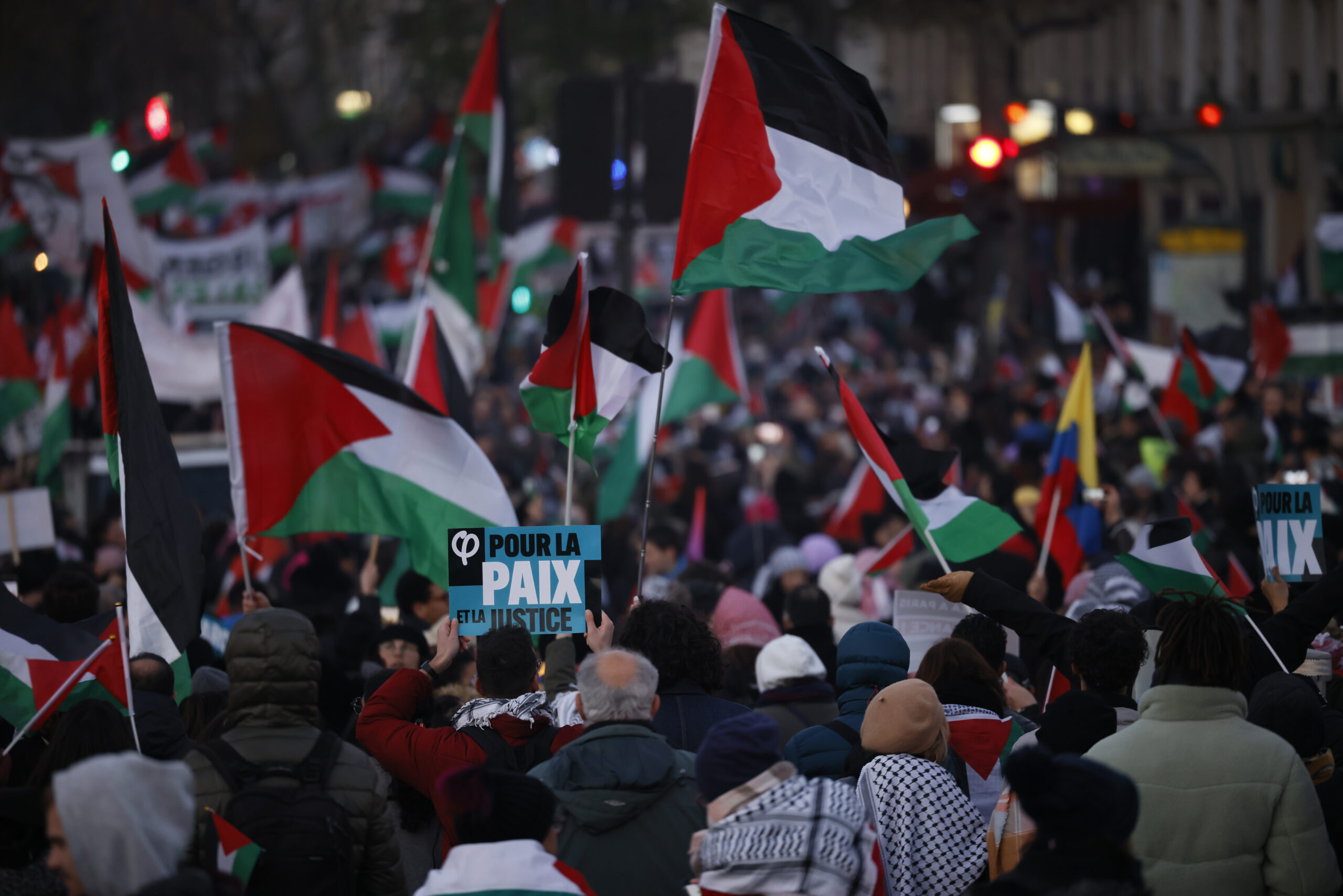 Why are Arab nations denying Gazans the simplest solution of all?