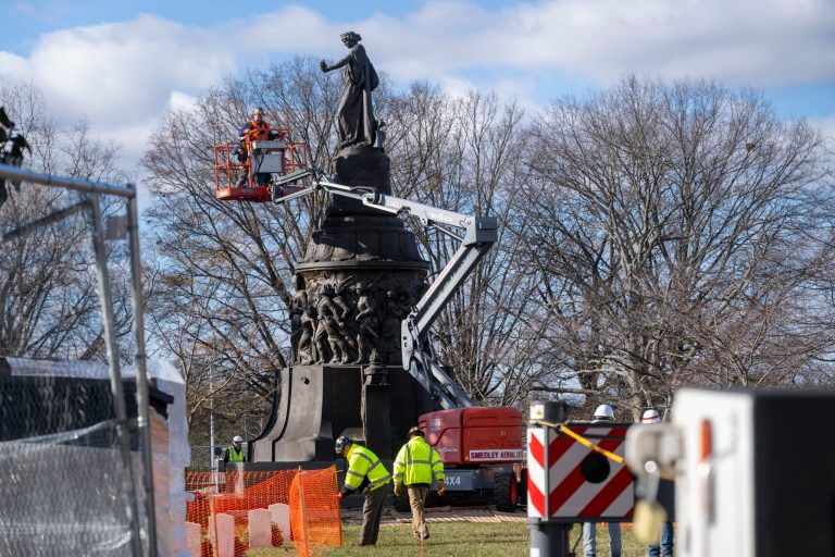 Judge allows Confederate monument to be removed from Arlington National Cemetery
