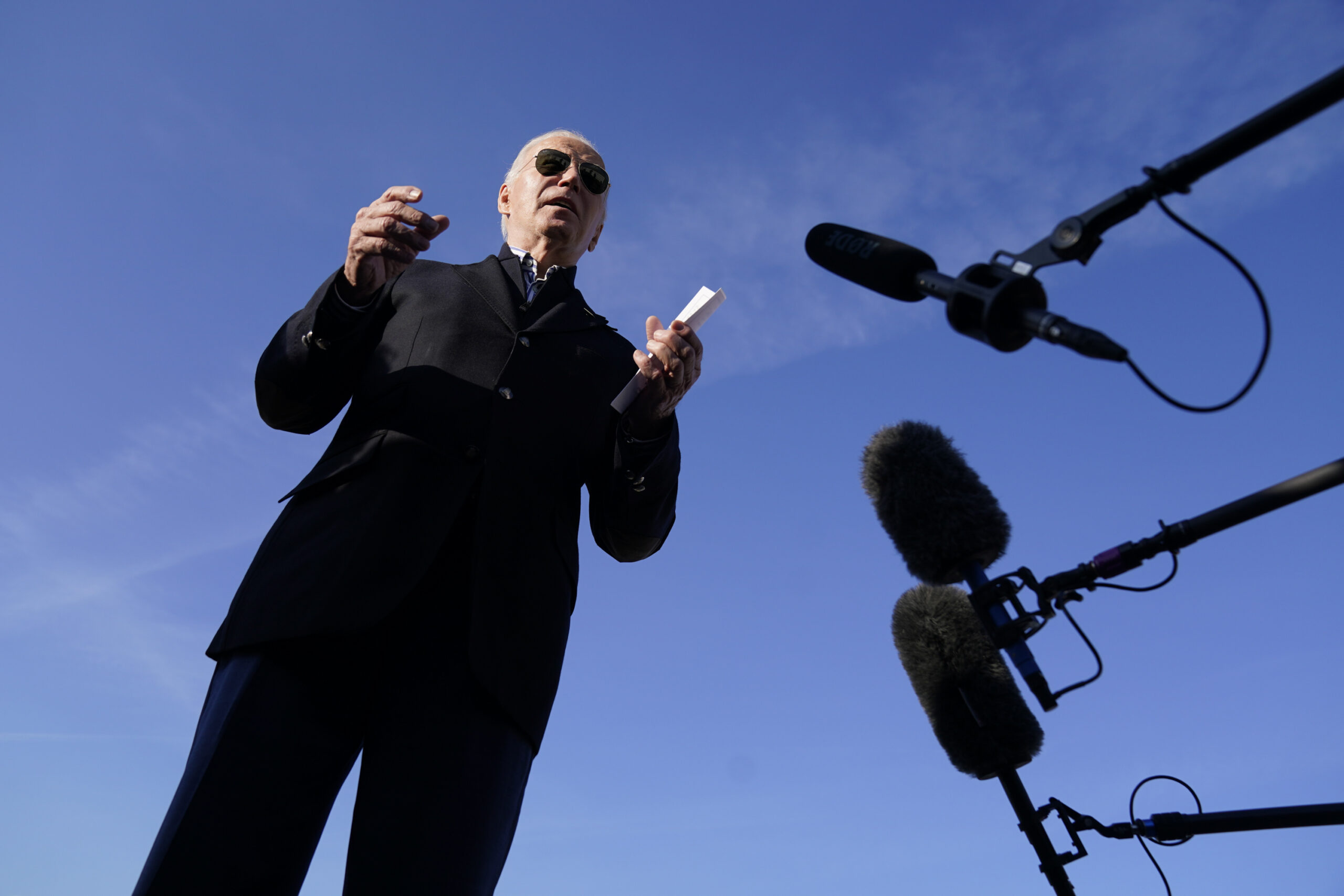 Why Biden’s bad polling hasn’t scared vulnerable House Democrats into abandoning the president