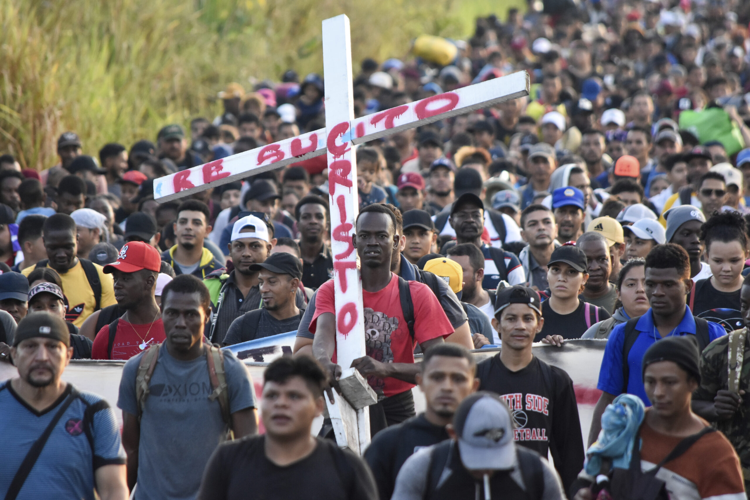 Thousands of immigrants head toward border as Blinken and Mayorkas travel to Mexico for help