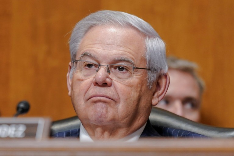 Government opposes Menendez’s push to delay bribery trial