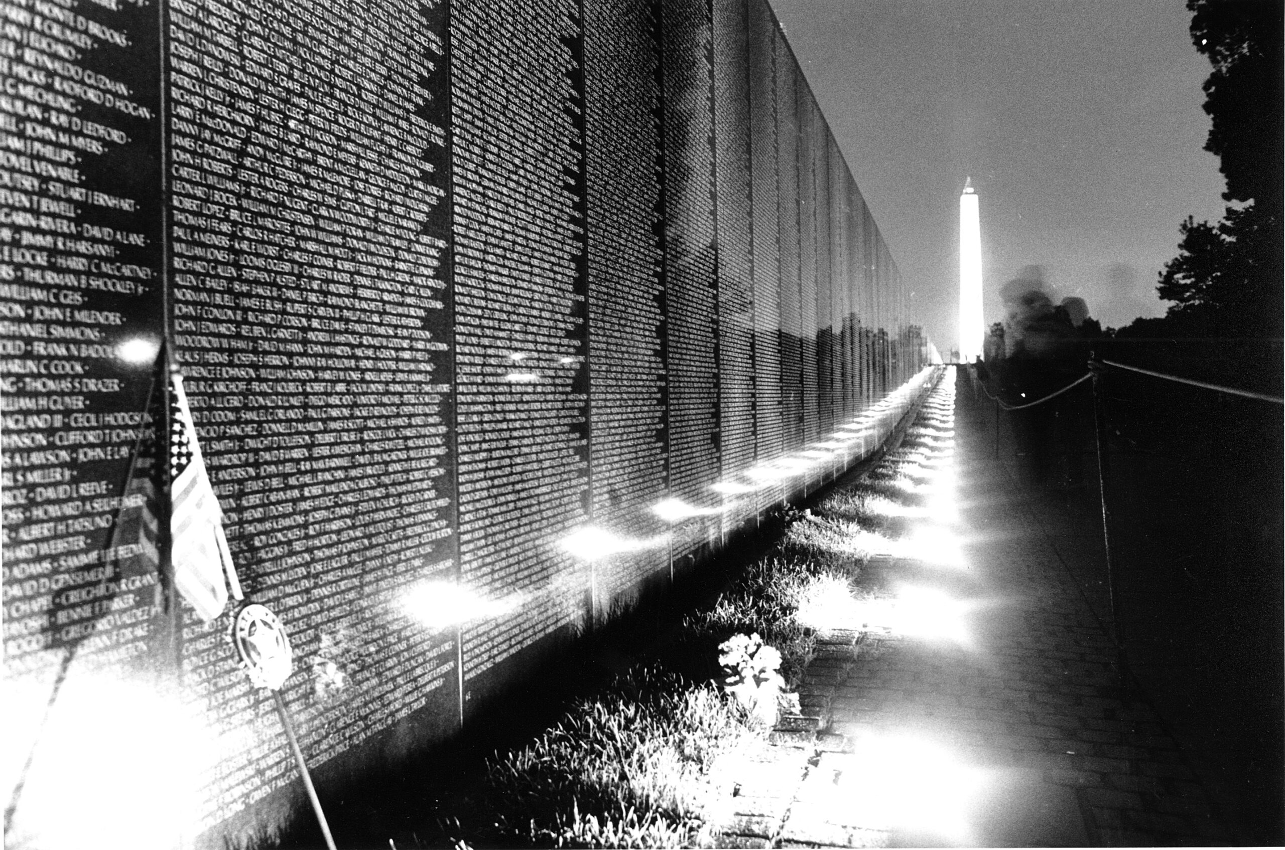 ‘The Wall’s’ rabbi urges nation to ‘unite to mourn our dead’