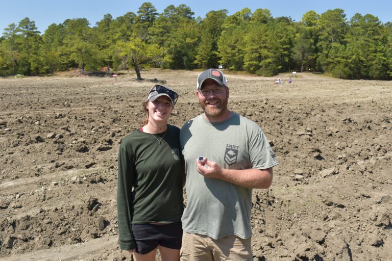 Couple finds 1.9-carat diamond at Crater of Diamonds State Park for 10th anniversary