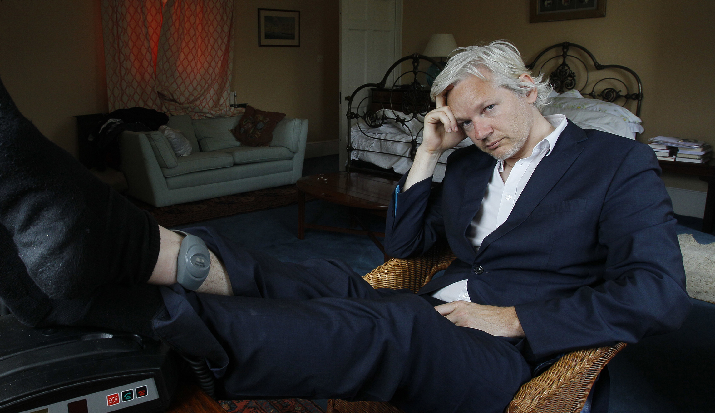 Julian Assange won’t appear in an American courtroom anytime soon