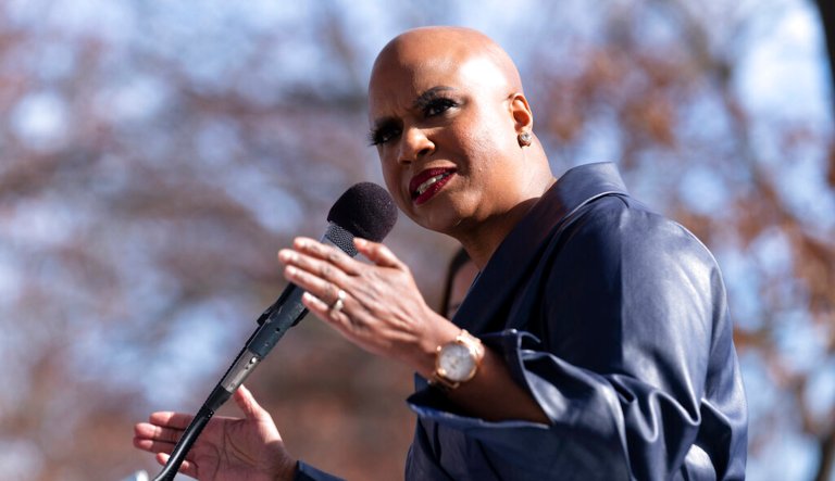 ‘Squad’ Rep. Ayanna Pressley demands big banks deliver on racial equity pledges