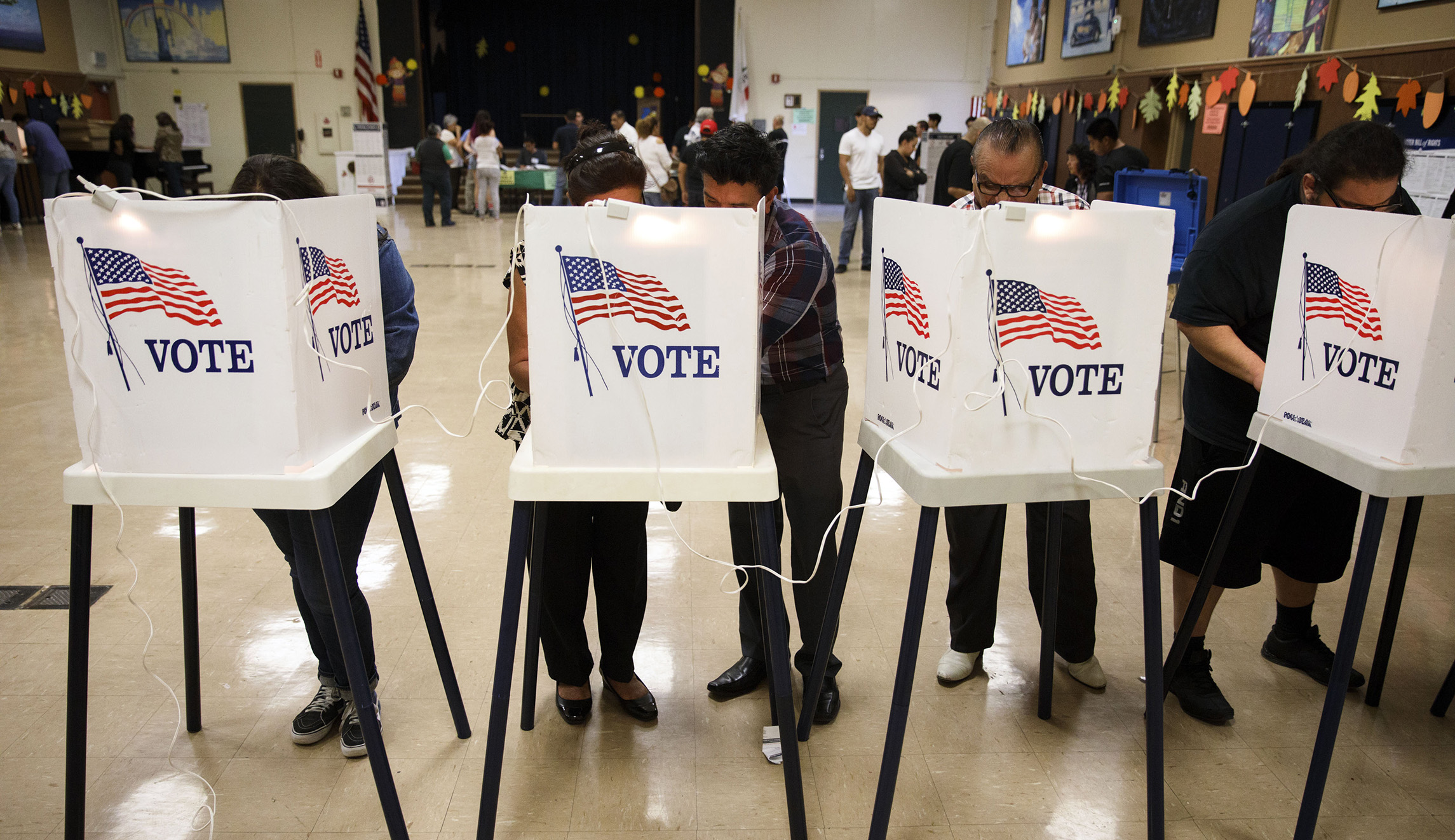 Russia targeted 21 state election systems in 2016, DHS and FBI officials say