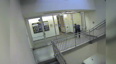 VIDEO: Private security guards at center of Navy Yard shooting security hearing