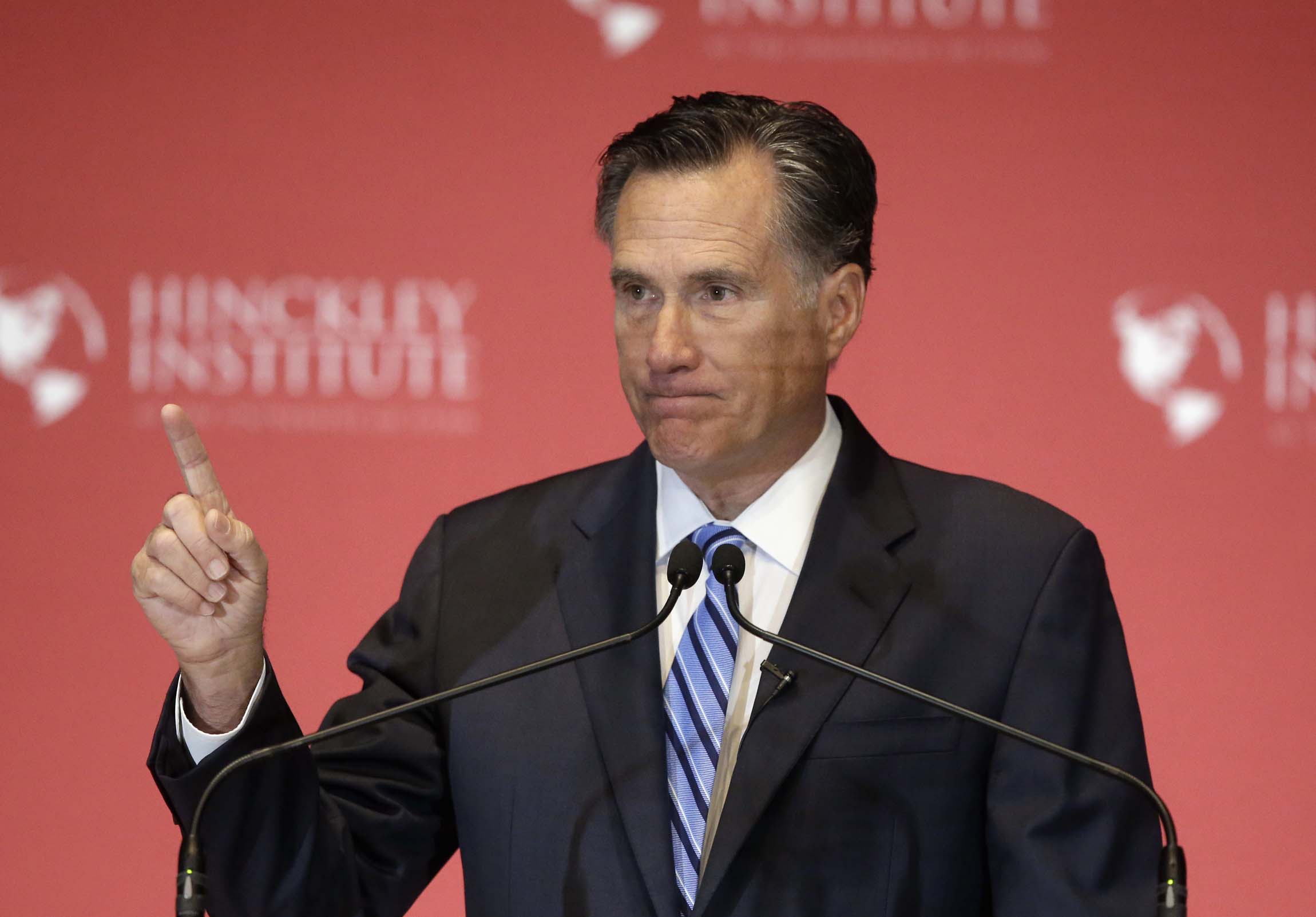 Romney team explores how to block Trump at convention