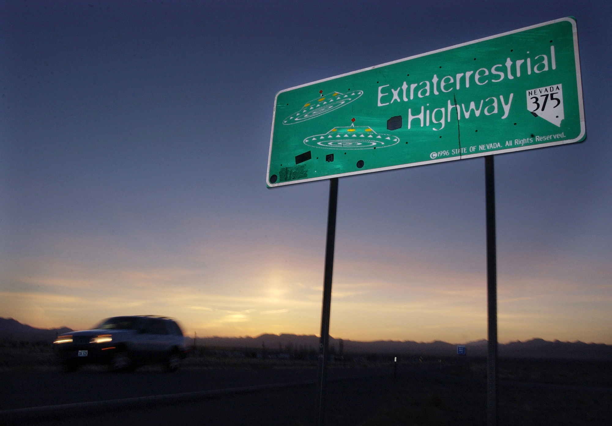 Clinton promises to look into Area 51, aliens