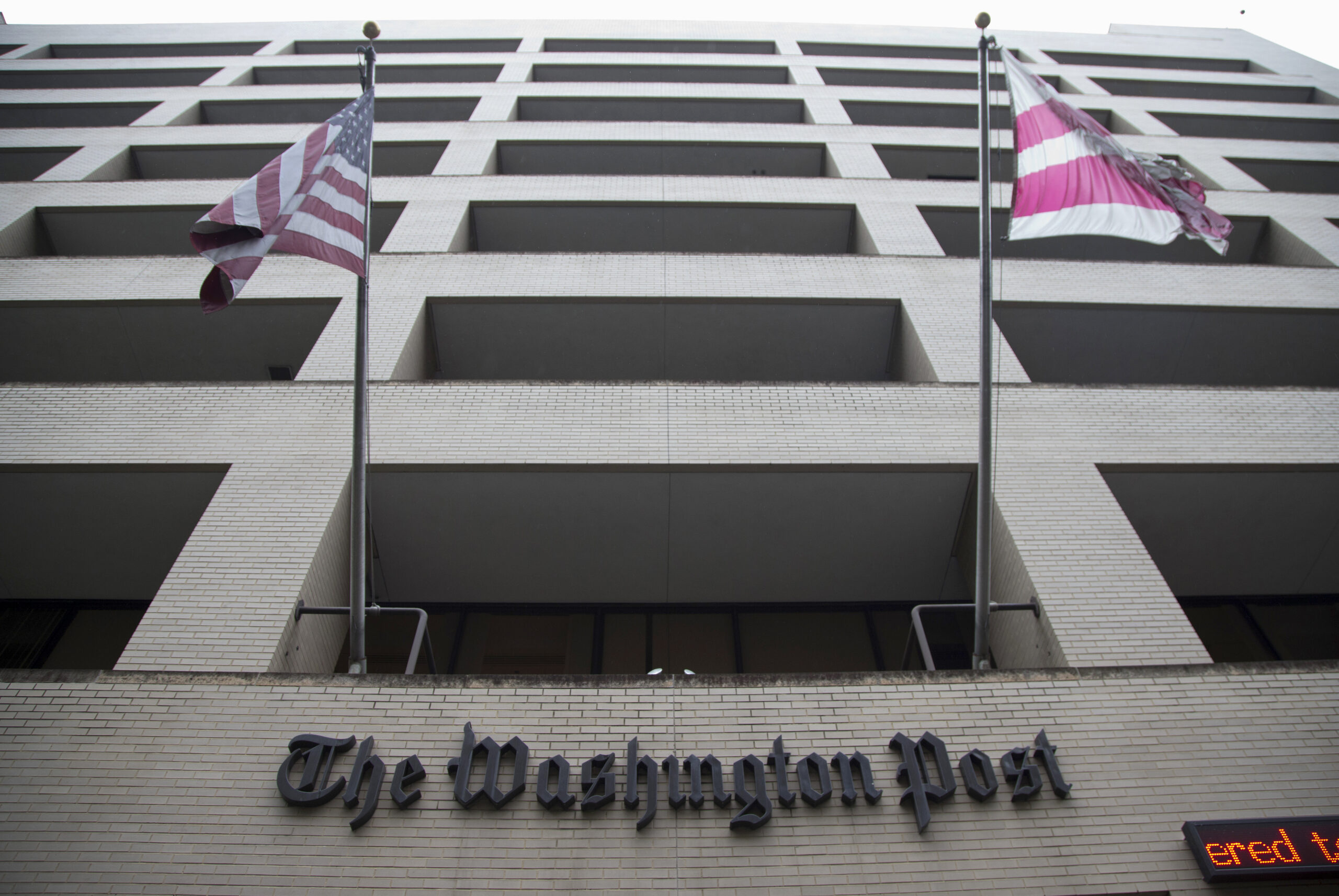 Developer buys Washington Post building for $159M
