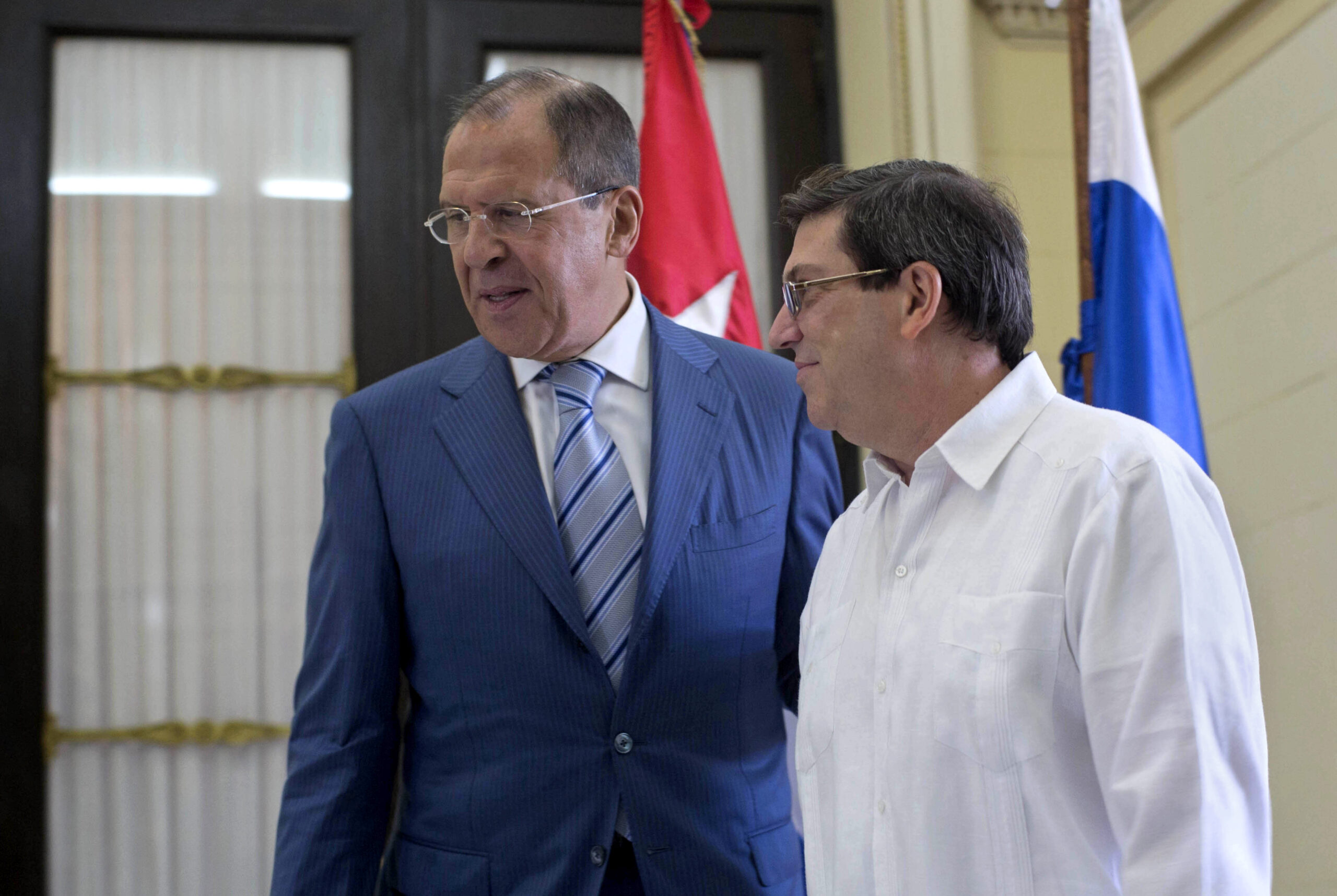 Russia FM criticizes EU, US sanctions over Ukraine