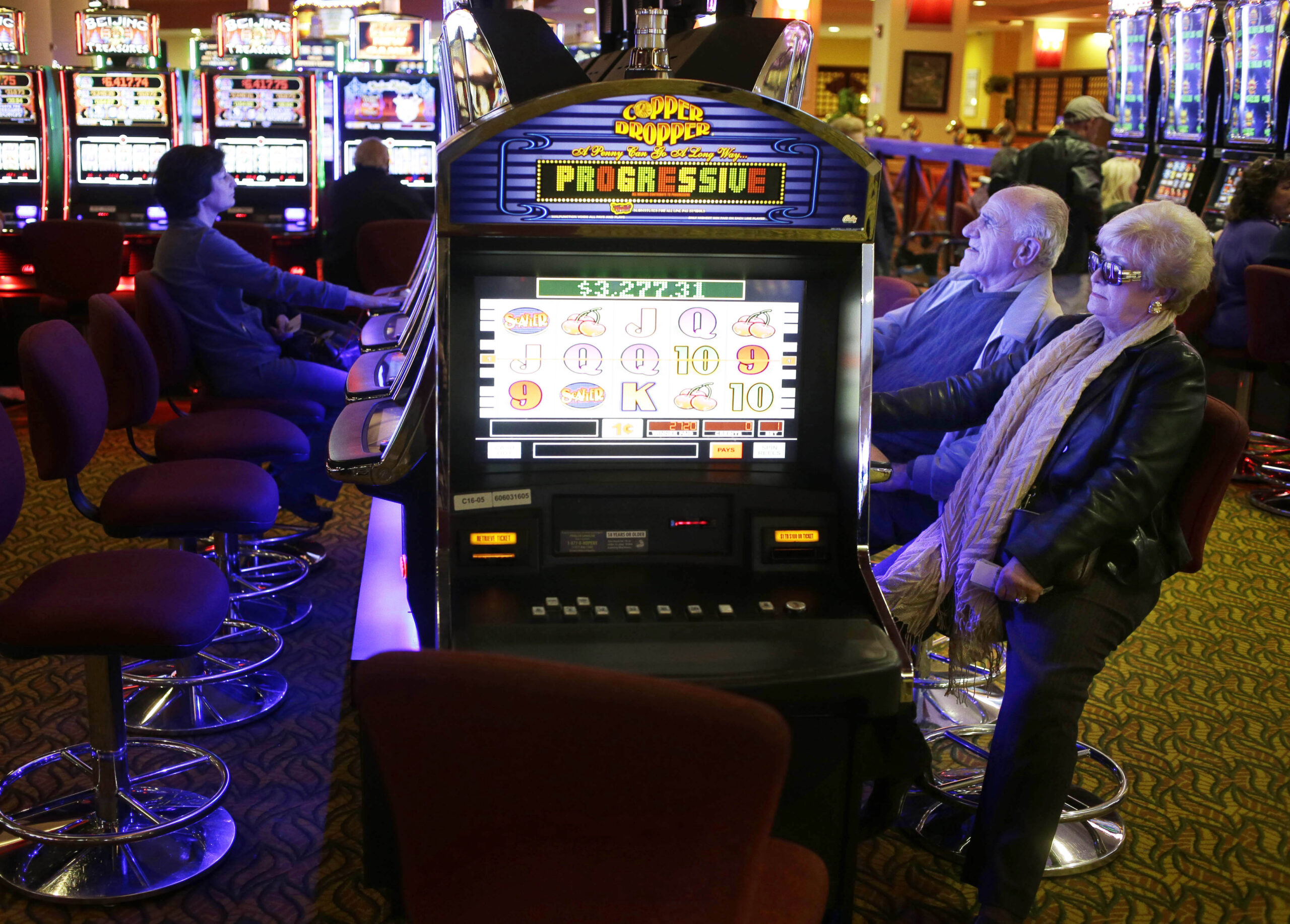 Report urges caution in projecting casino revenue