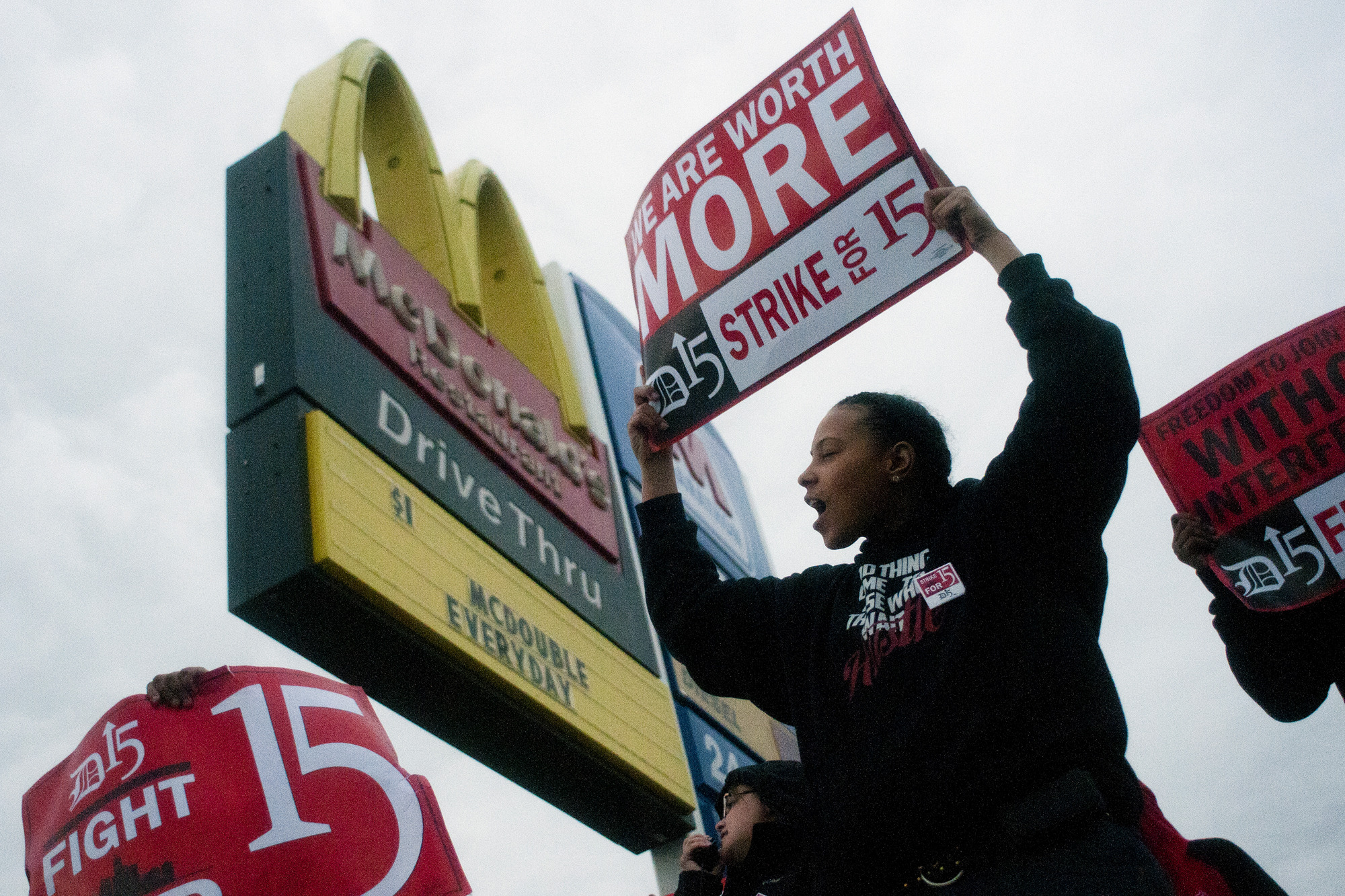 Will fast-food protests spur higher minimum wage?