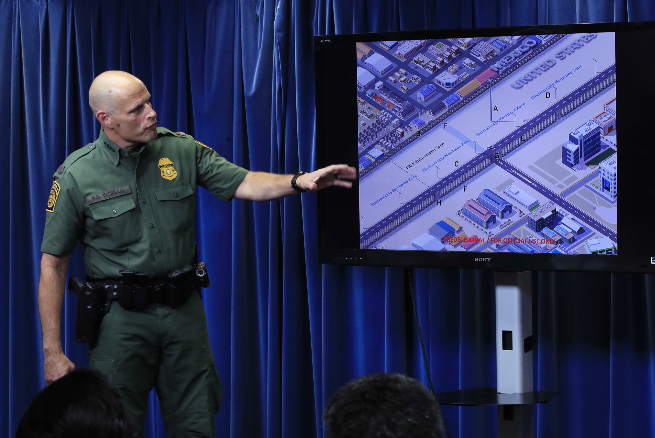 Trump’s delayed border wall push leaves DHS wondering what’s next