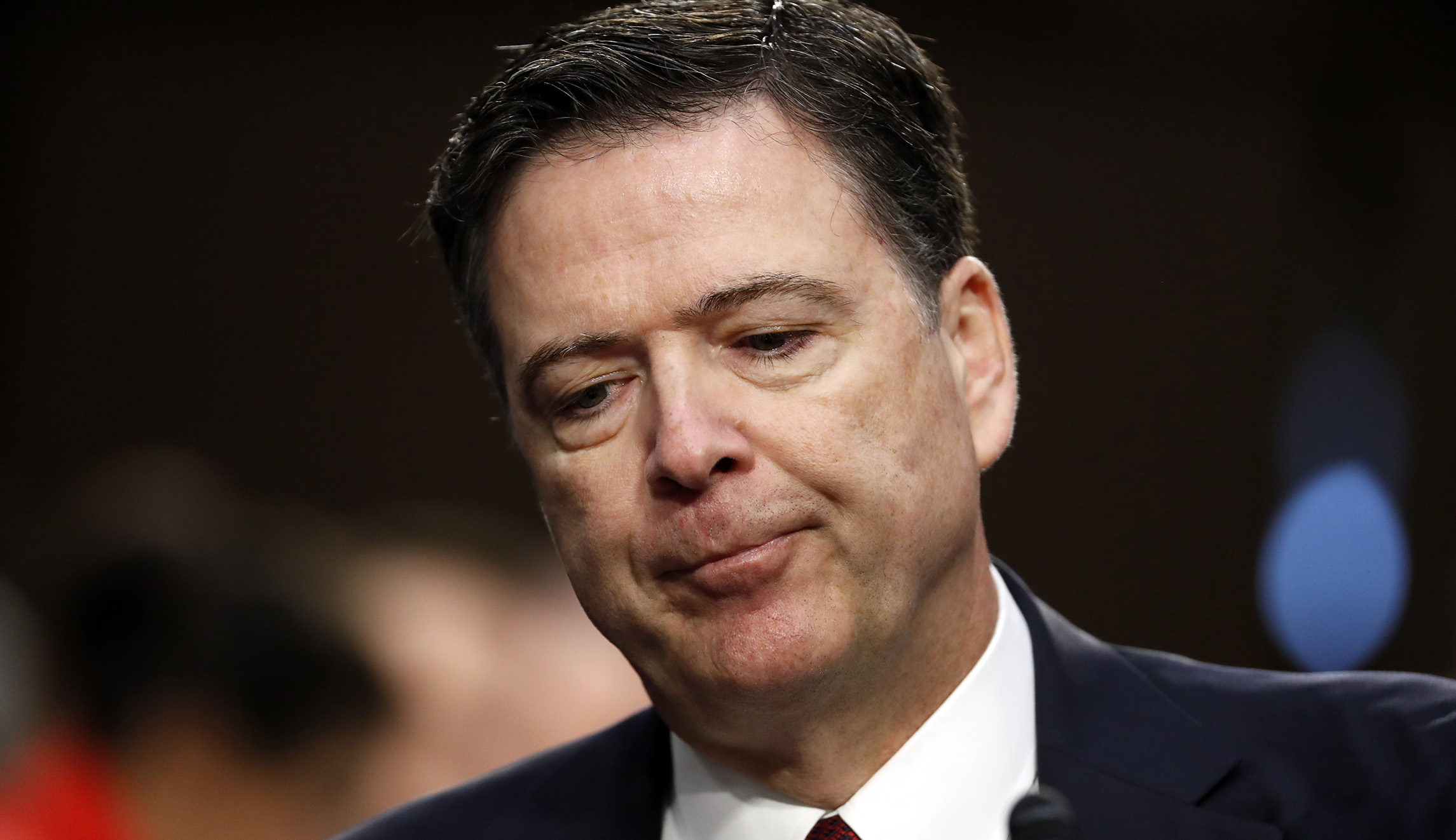 Sean Hannity: James Comey ‘should go to jail’ over Hillary Clinton FBI investigation