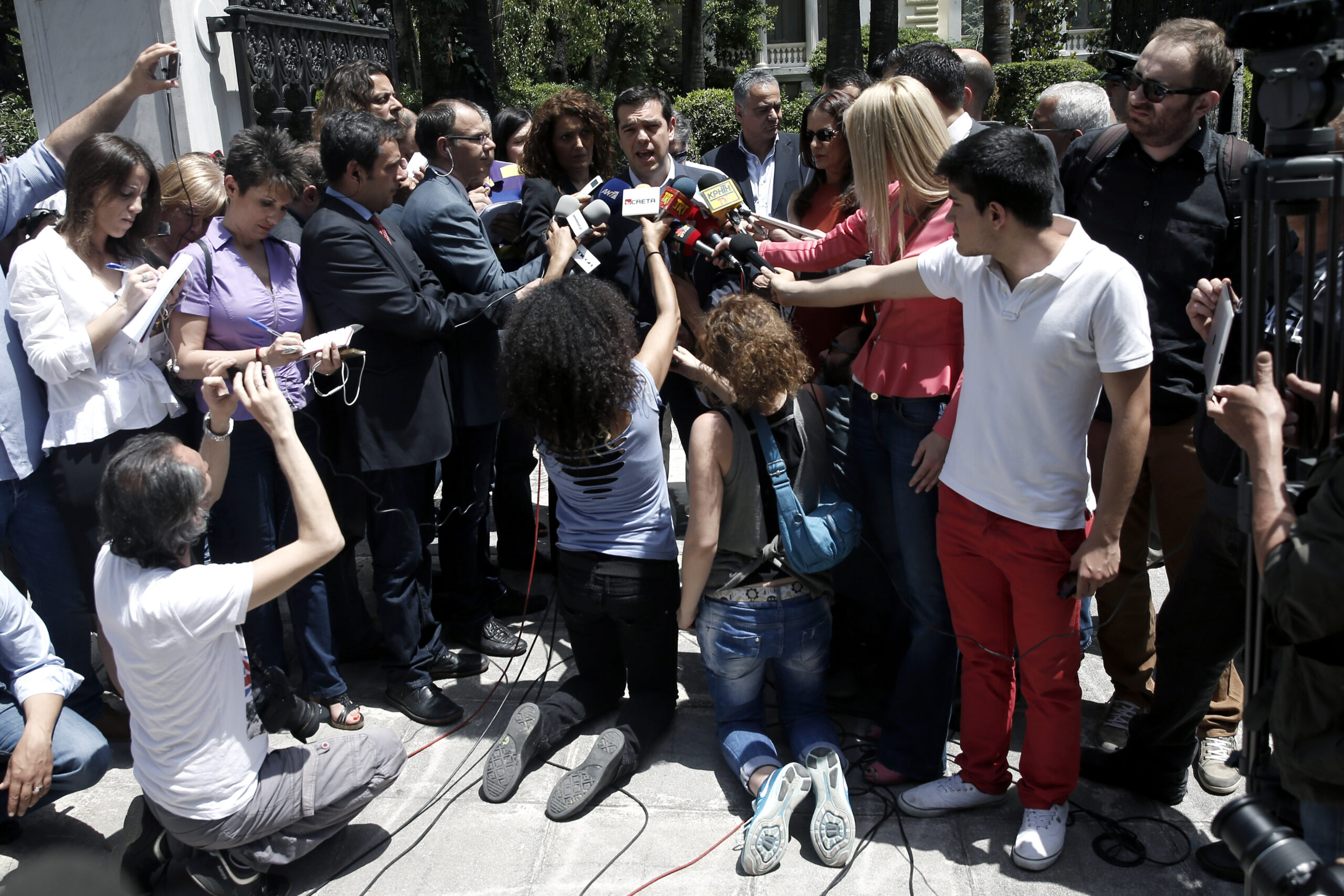 Greece: Anti-bailout party demands early election