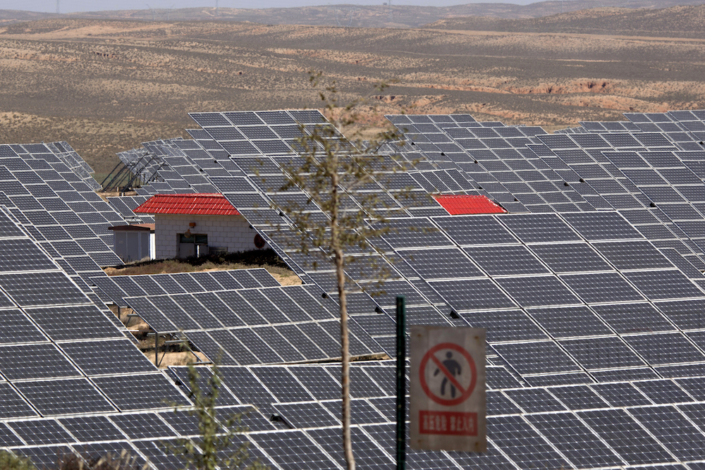 Survey: Utility executives are OK with Clean Power Plan