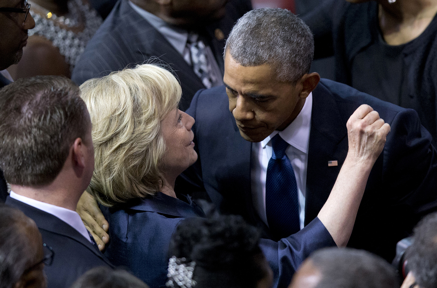 Obama was briefed on unverified Russian report claiming Clinton approved plan to tie Trump to Putin and DNC hack