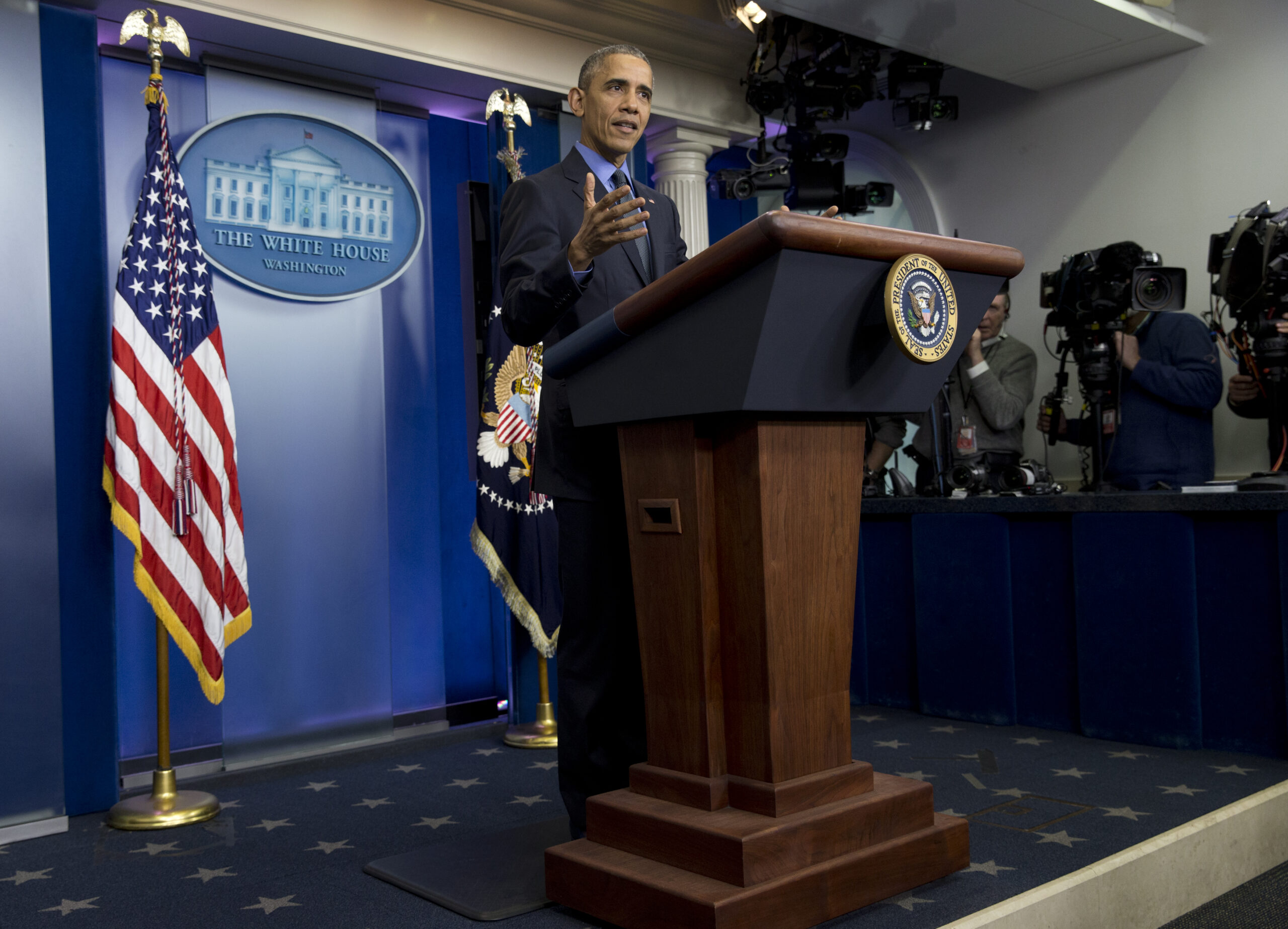 Obama asks God to protect Christians