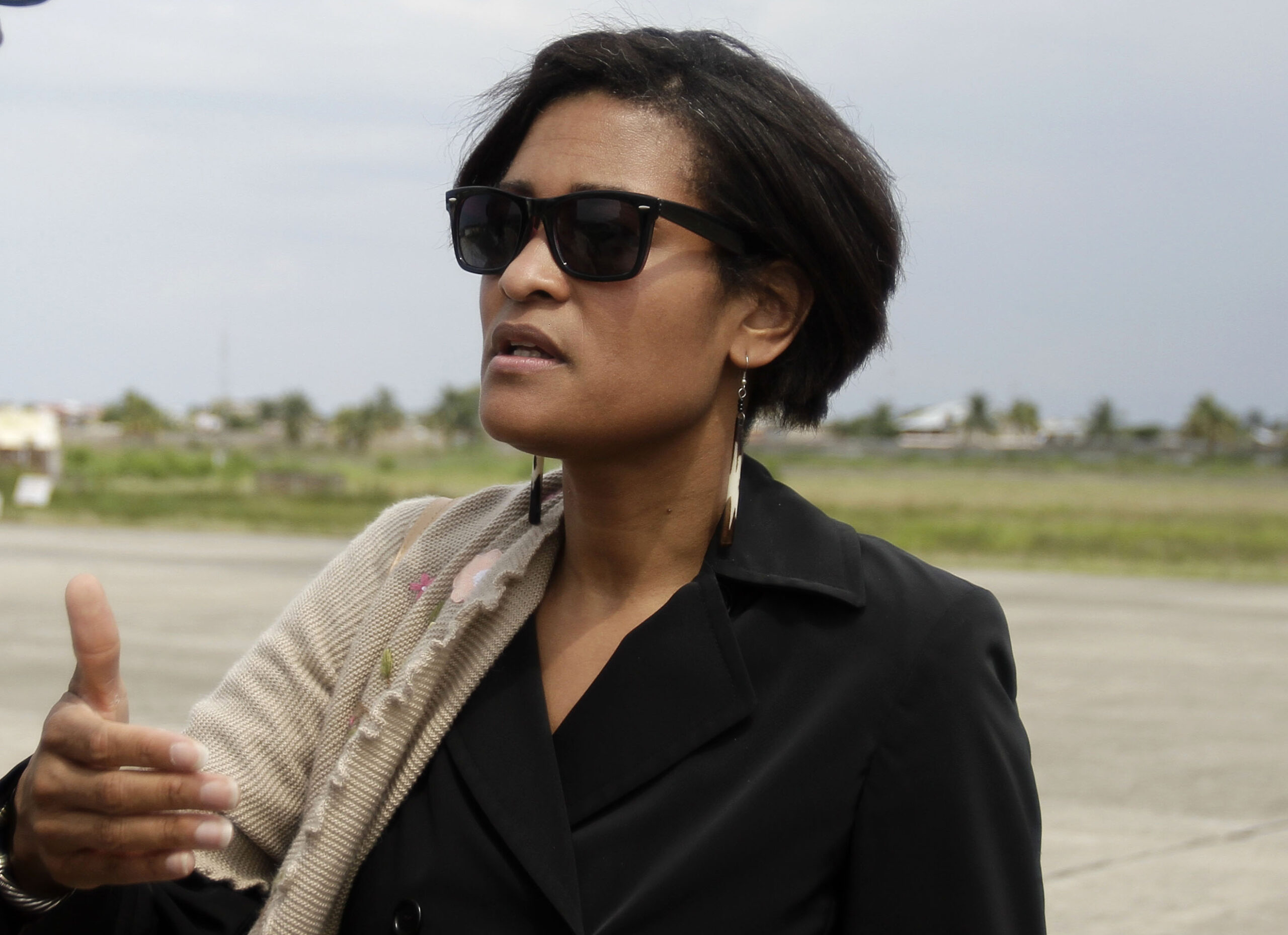 Benghazi committee will interview two top Clinton aides next week