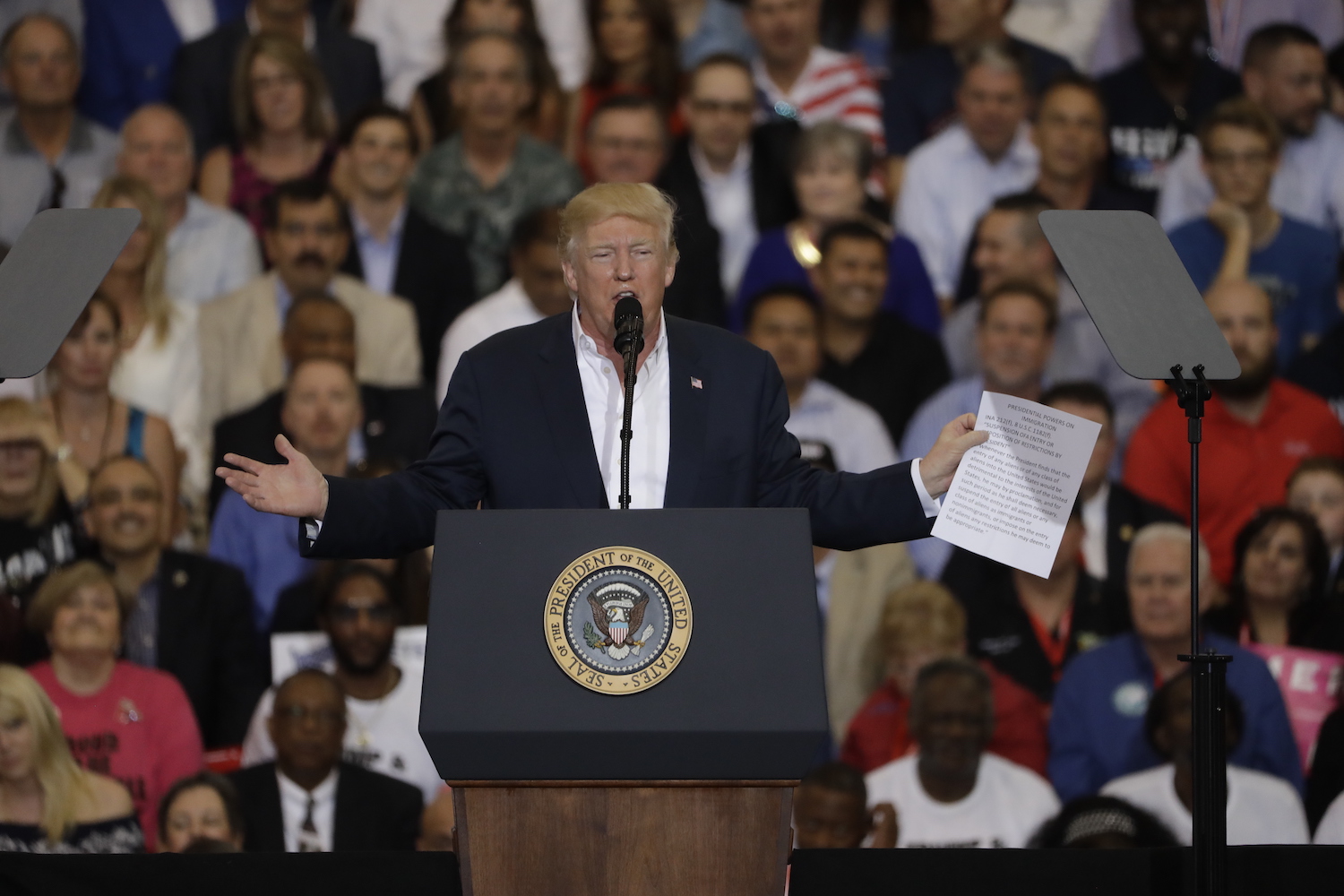 Trump claims ‘fake news media’ not reporting Swedish immigration problems