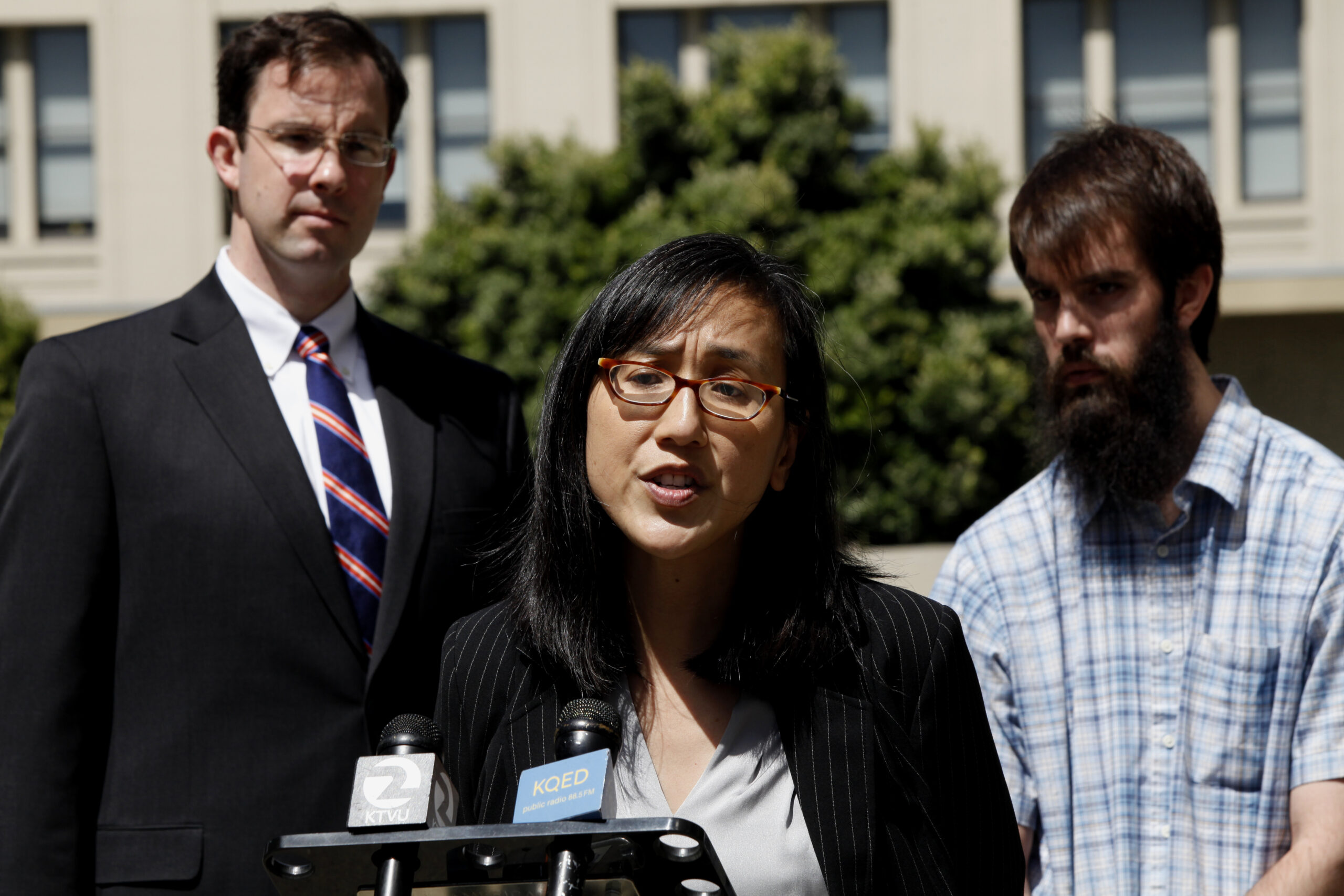 5 men sue over anti-terror info-sharing program