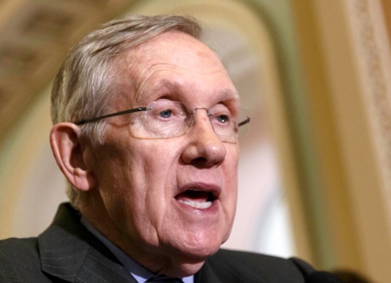 Reid pulls spending bill after spat with GOP