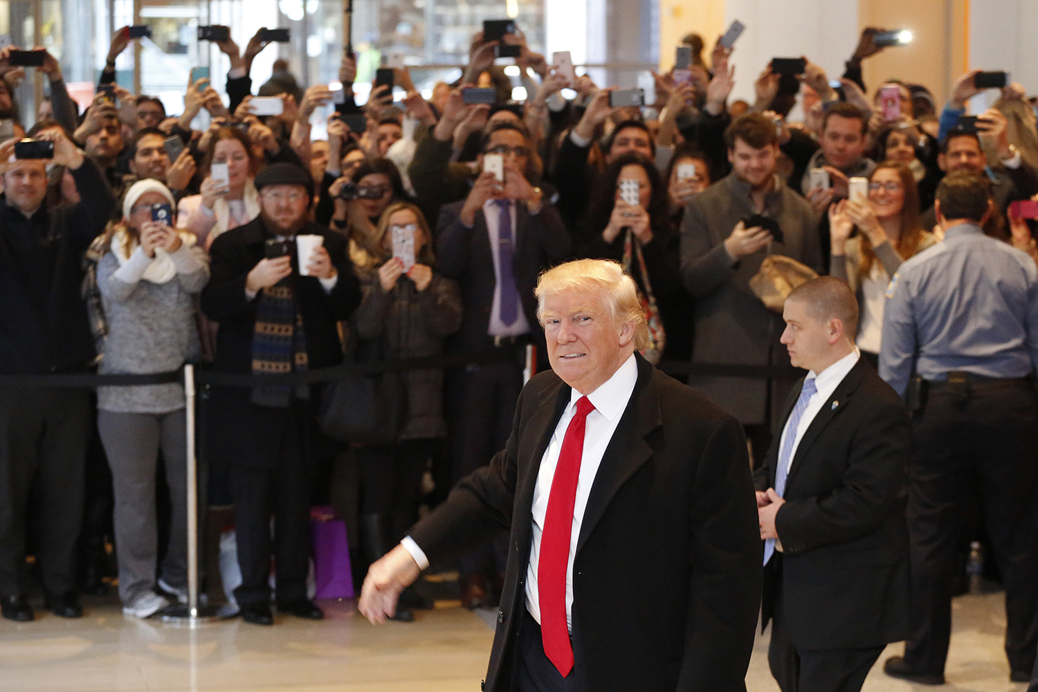 Dems demand probe of Trump transition
