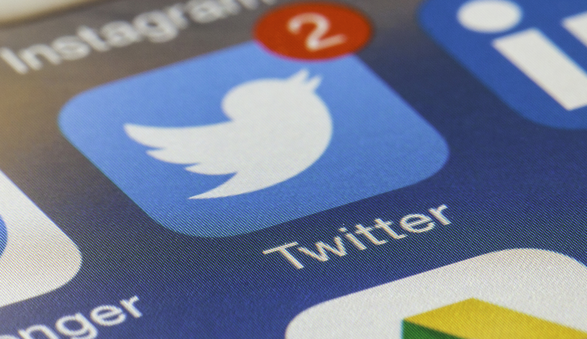 Media need to set a standard for dealing with reporters’ bogus tweets