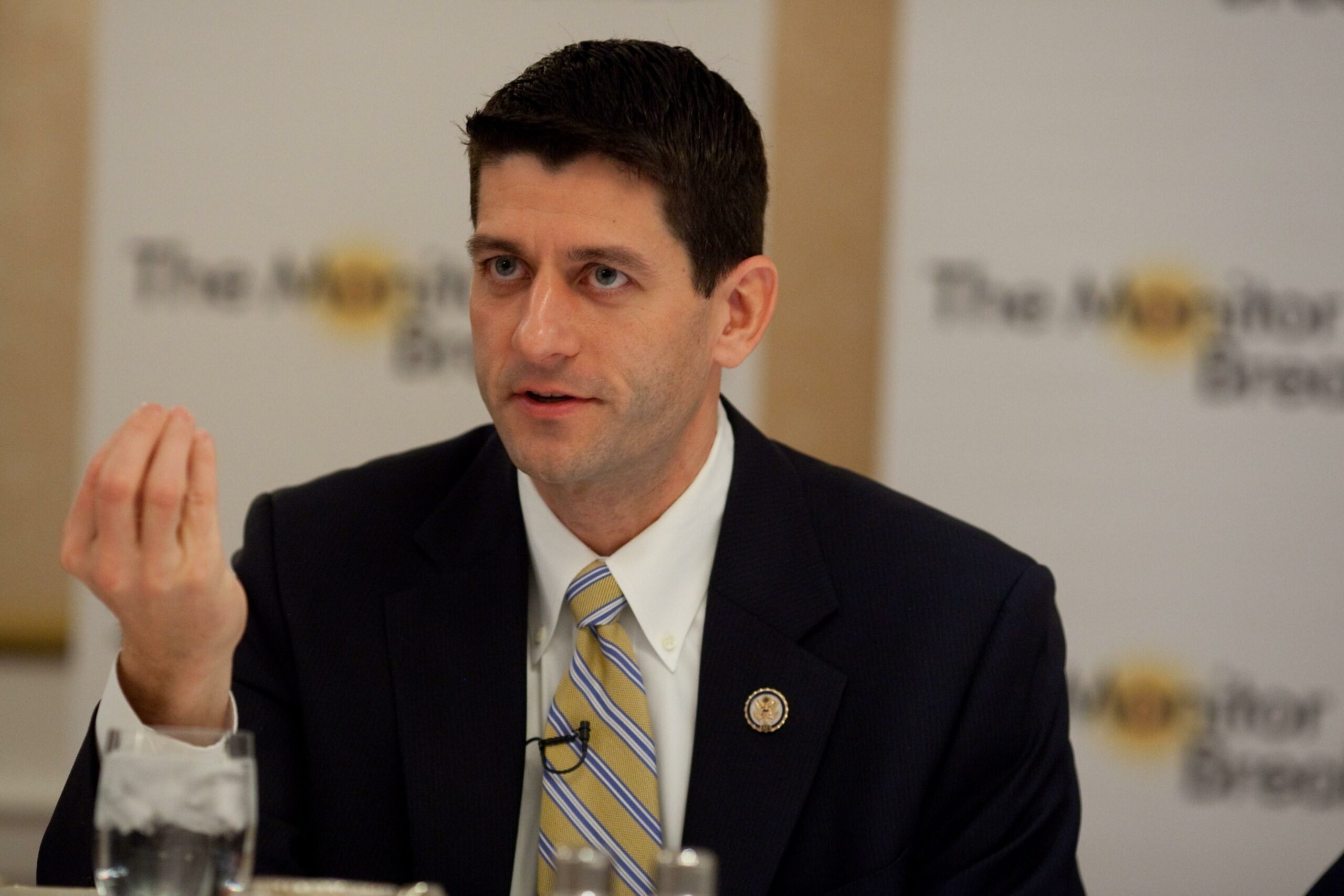 GOP, Dems secretly talk Medicare, tax reform