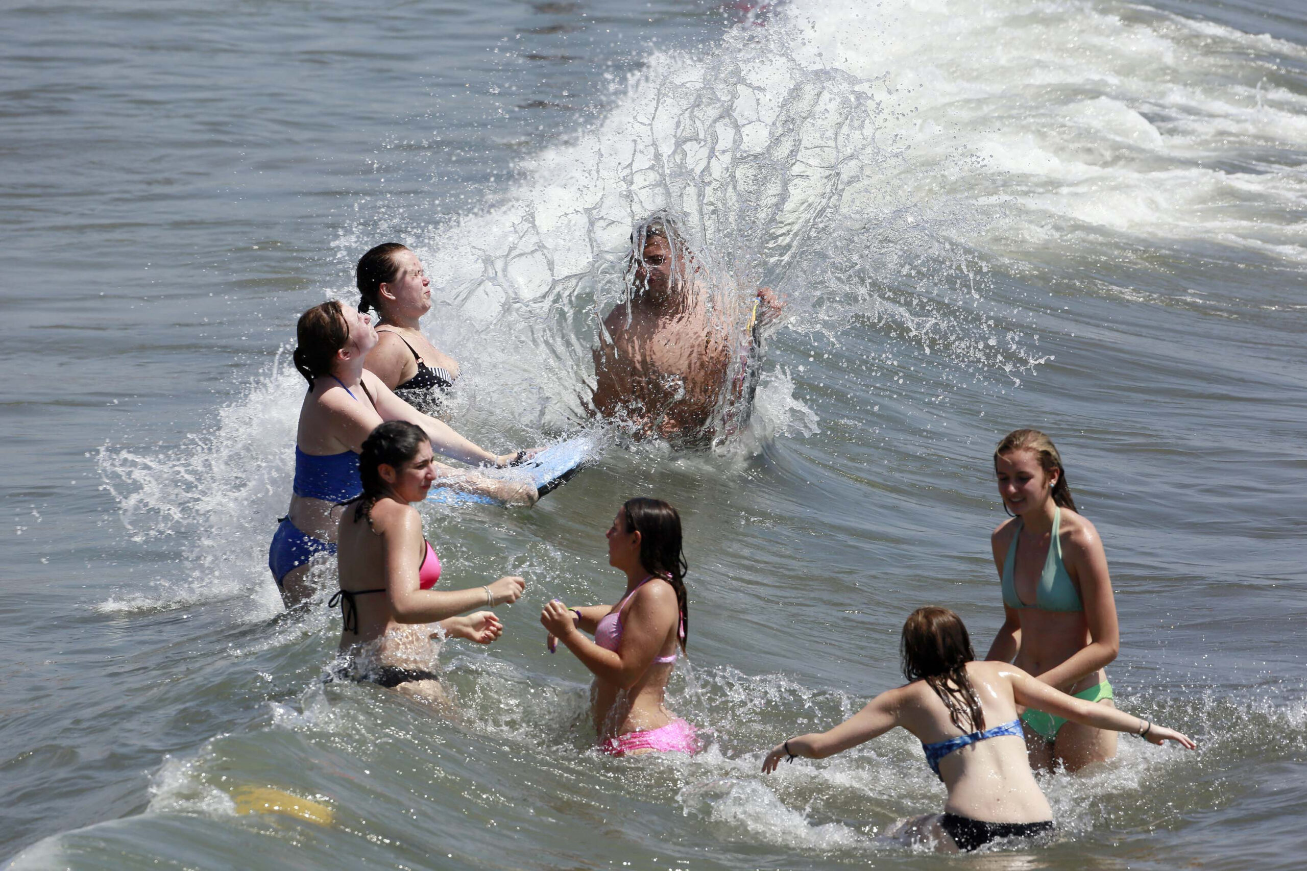 July hottest month on record: NOAA