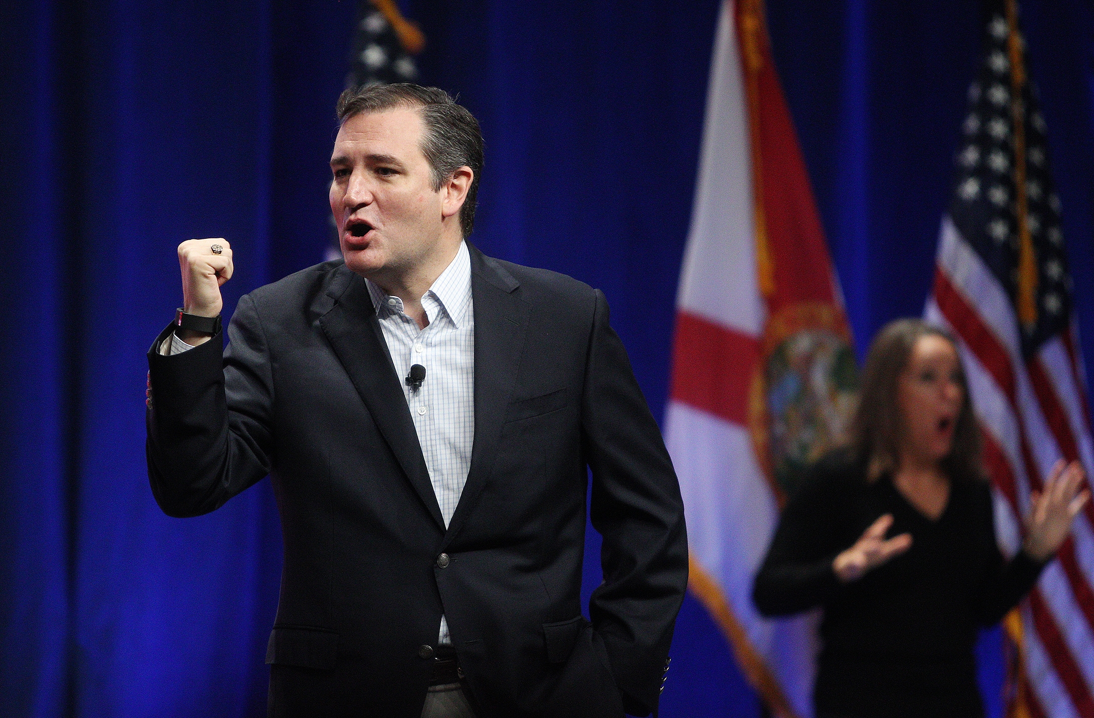 Cruz turns immigration hawk for fight vs. Rubio