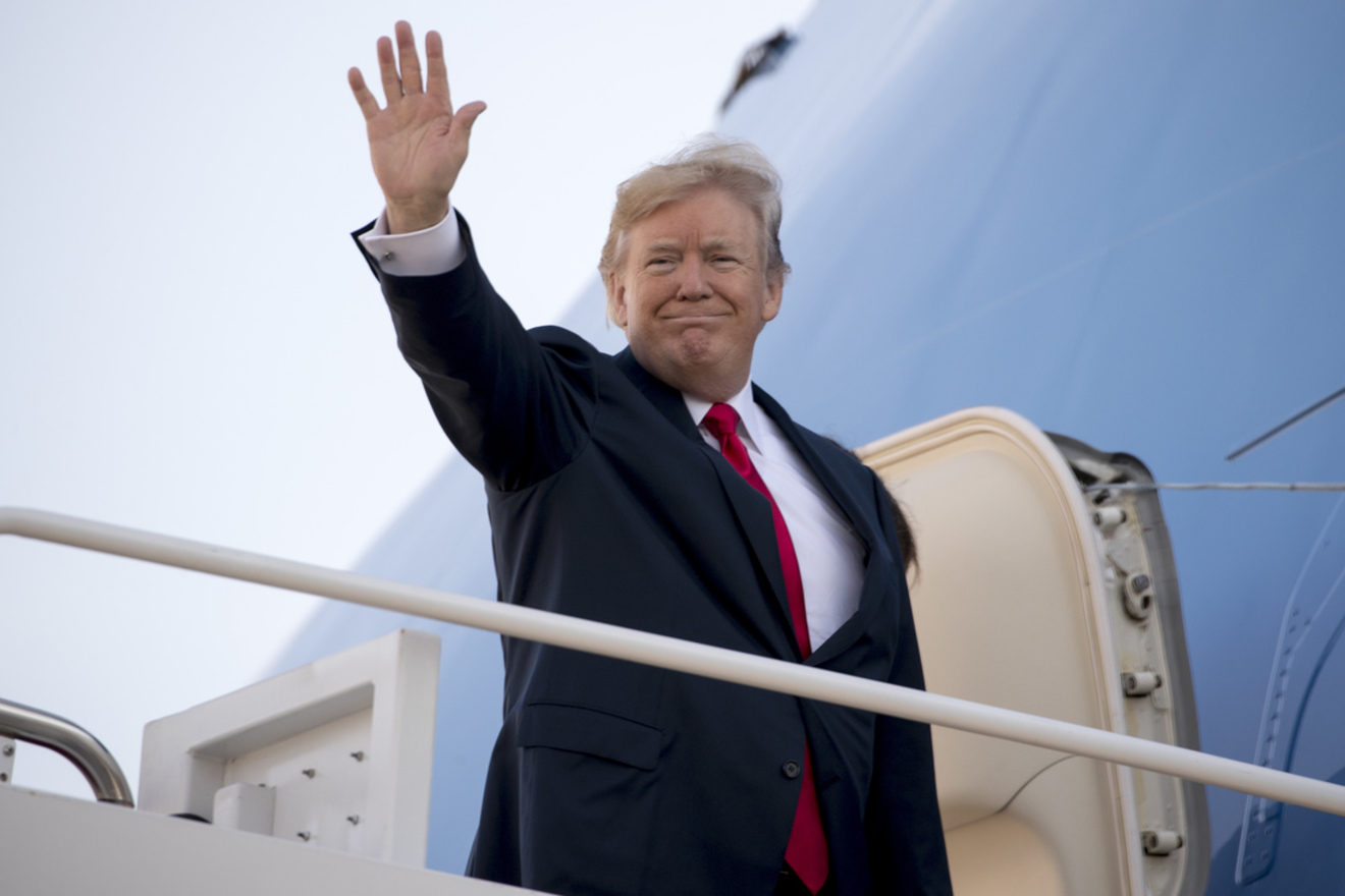 Trump returns to Facebook after end of ban: ‘I’M BACK!’