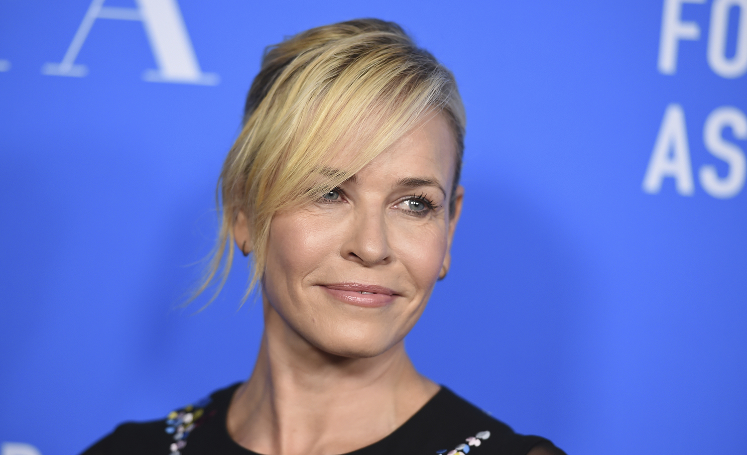 Liberal comedian Chelsea Handler beclowns herself again