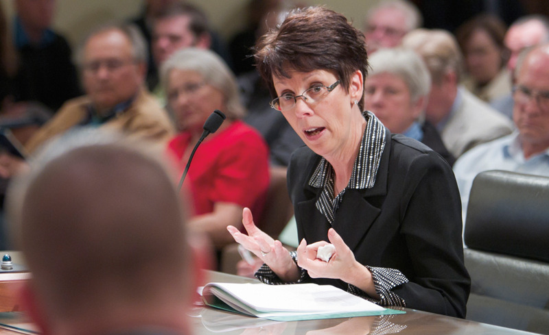 Democratic women struggle in governors’ races