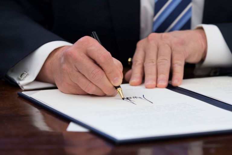 WSJ: Trump Scrapping Travel Ban in Favor of Targeted Restrictions