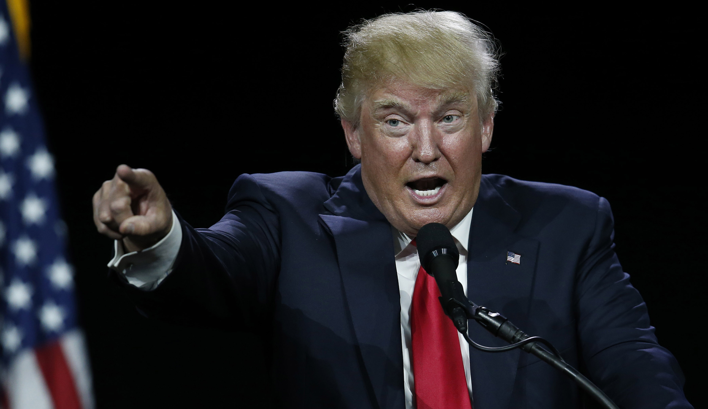 Democrats unleash on Trump after CNN clothesline video: ‘He has violence and blood in his mind’