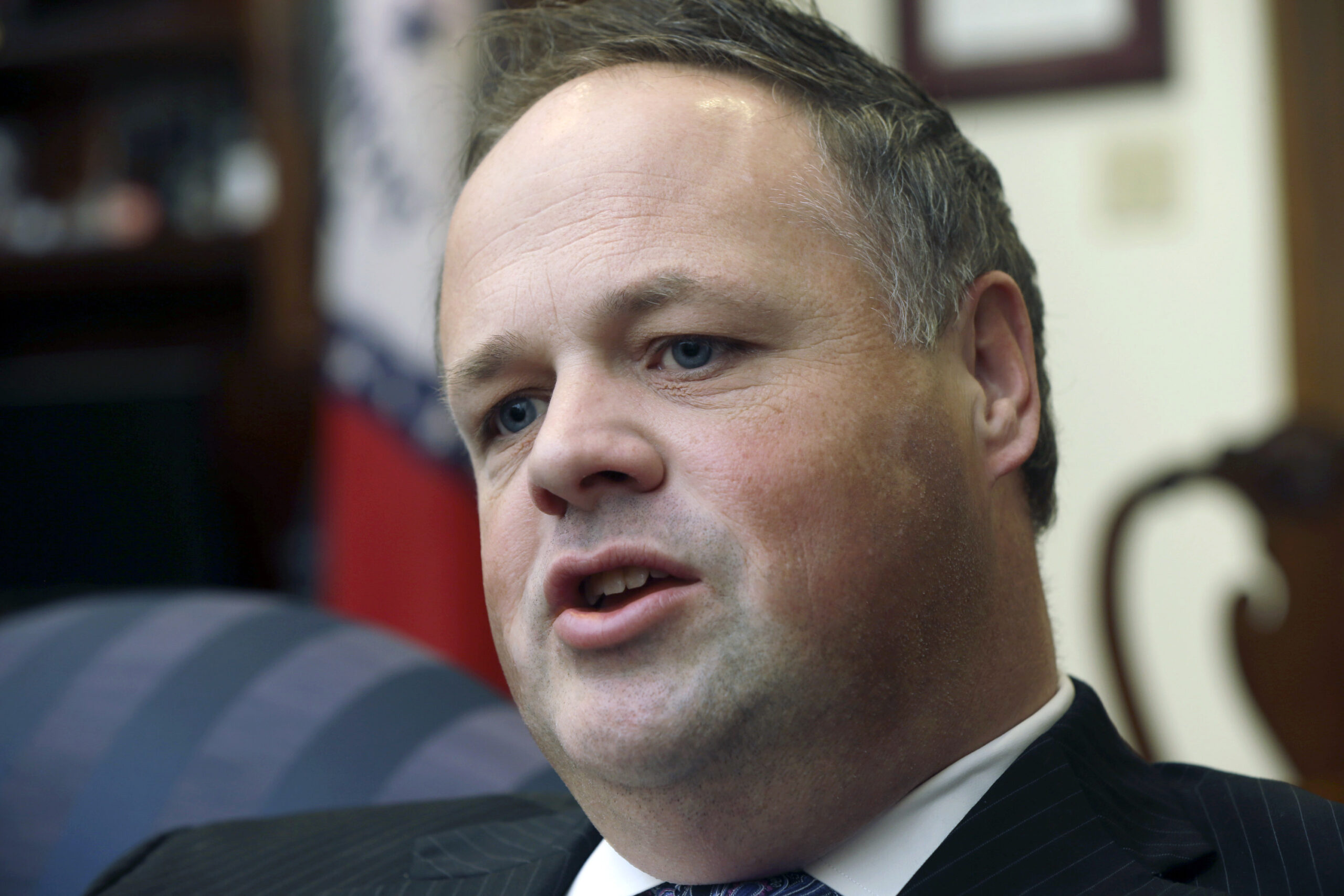 Arkansas Lt. Gov. Mark Darr says he’ll resign over ethics case