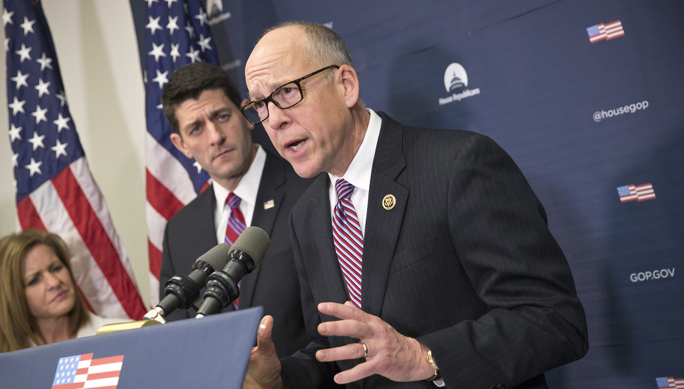 Abortion backlash dims prospects for Obamacare stabilization