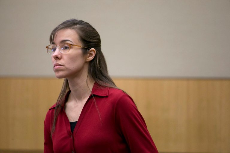 Jodi Arias stands and looks as the jury is excused for the lunch break during her trial at Maricopa County Superior Court in Phoenix on Thursday, April 4, 2013. Arias is charged with murder in the death of lover Travis Alexander. (AP Photo/The Arizona Republic, David Wallace, Pool)