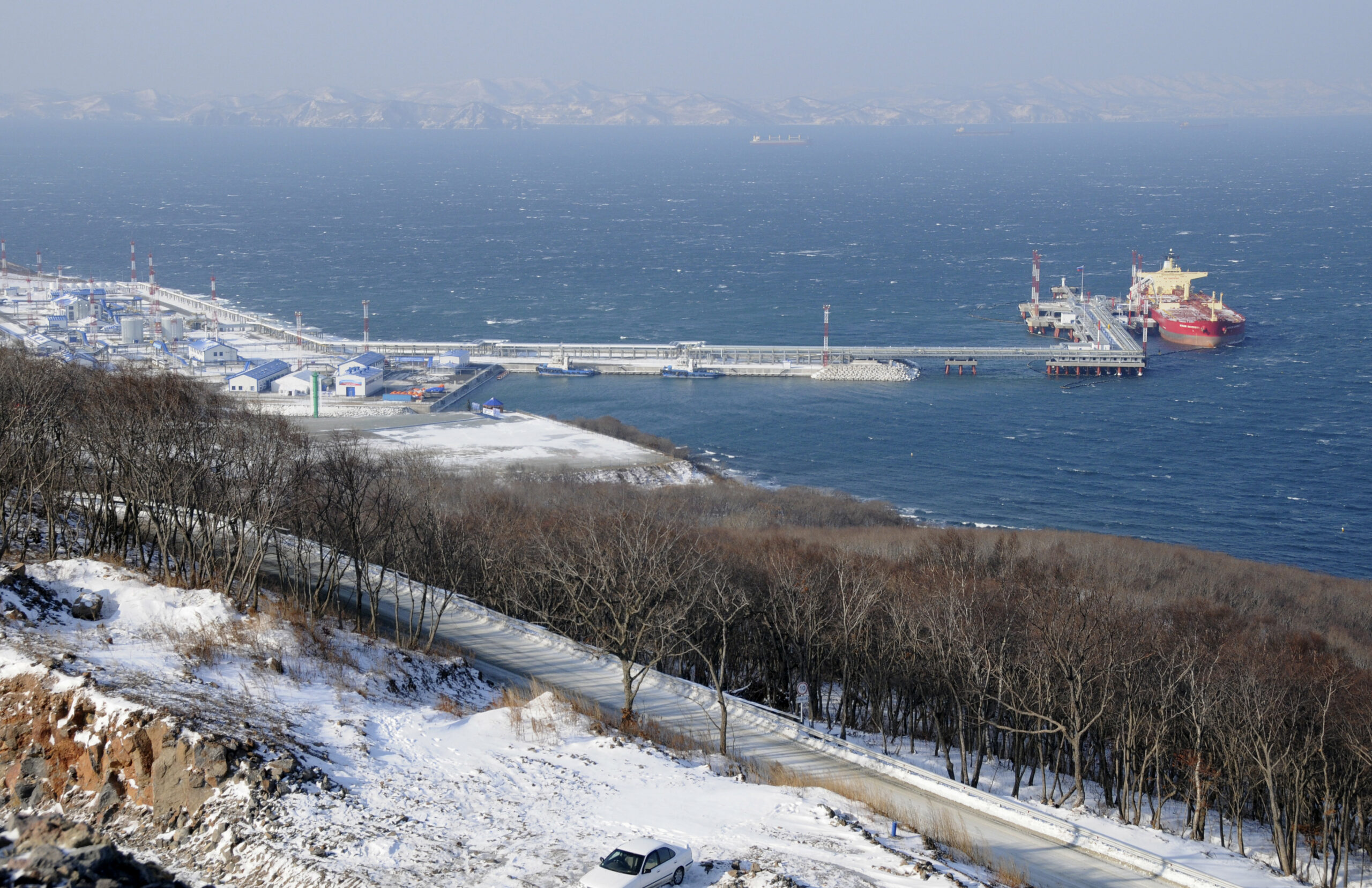 Lawmaker: Army Corps caving to green groups