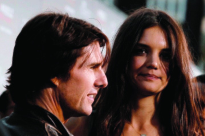 Tom, Katie reach divorce settlement