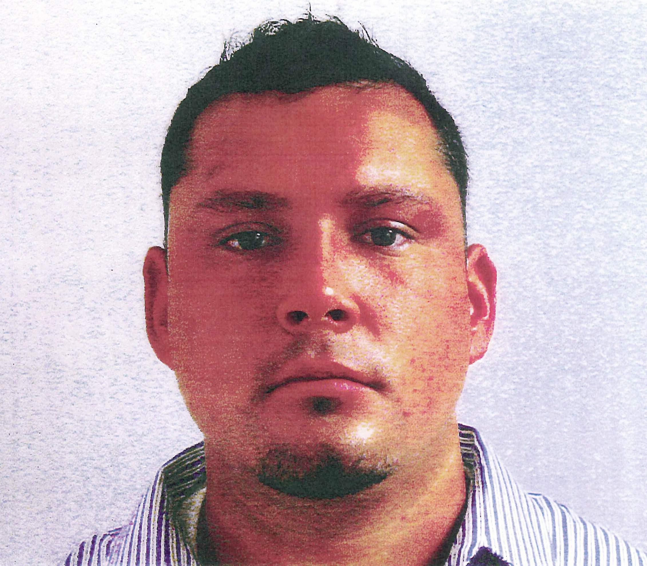 Med tech in hepatitis C case pleads not guilty