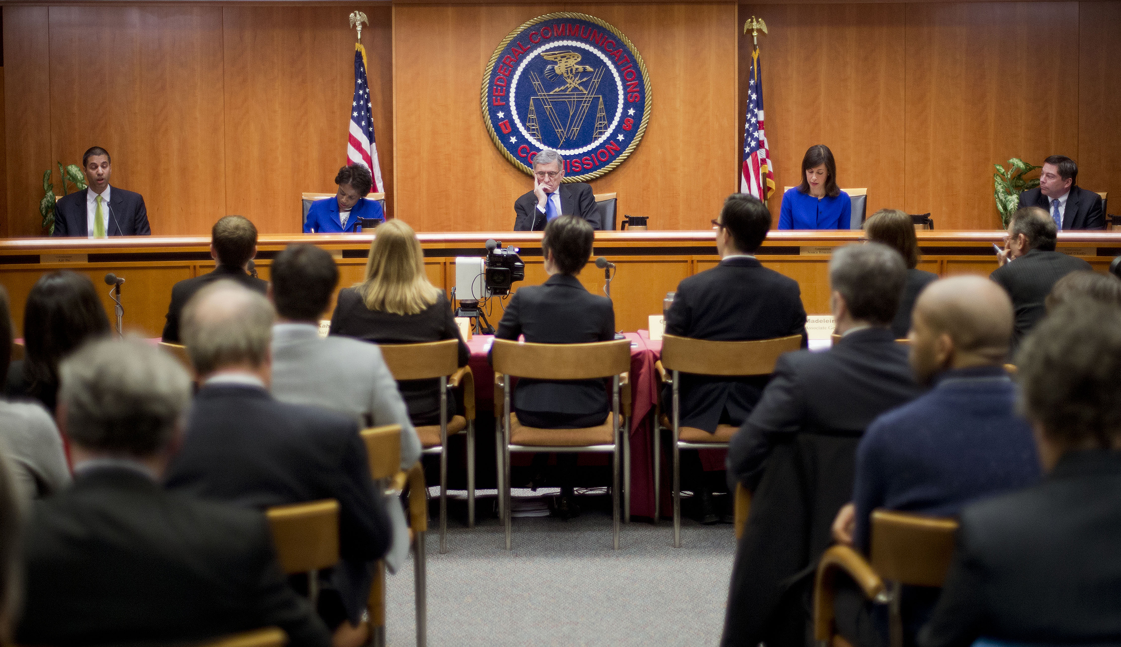 The FCC can do better than its current rules on net neutrality