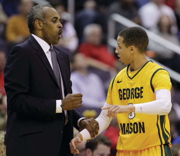 Luis M. Alvarez/AP
George Mason guard Patrick Holloway scored 17 points off the bench, all in the final 15:11, in the Patriots' loss to Santa Clara on Monday in the CBI finals.
