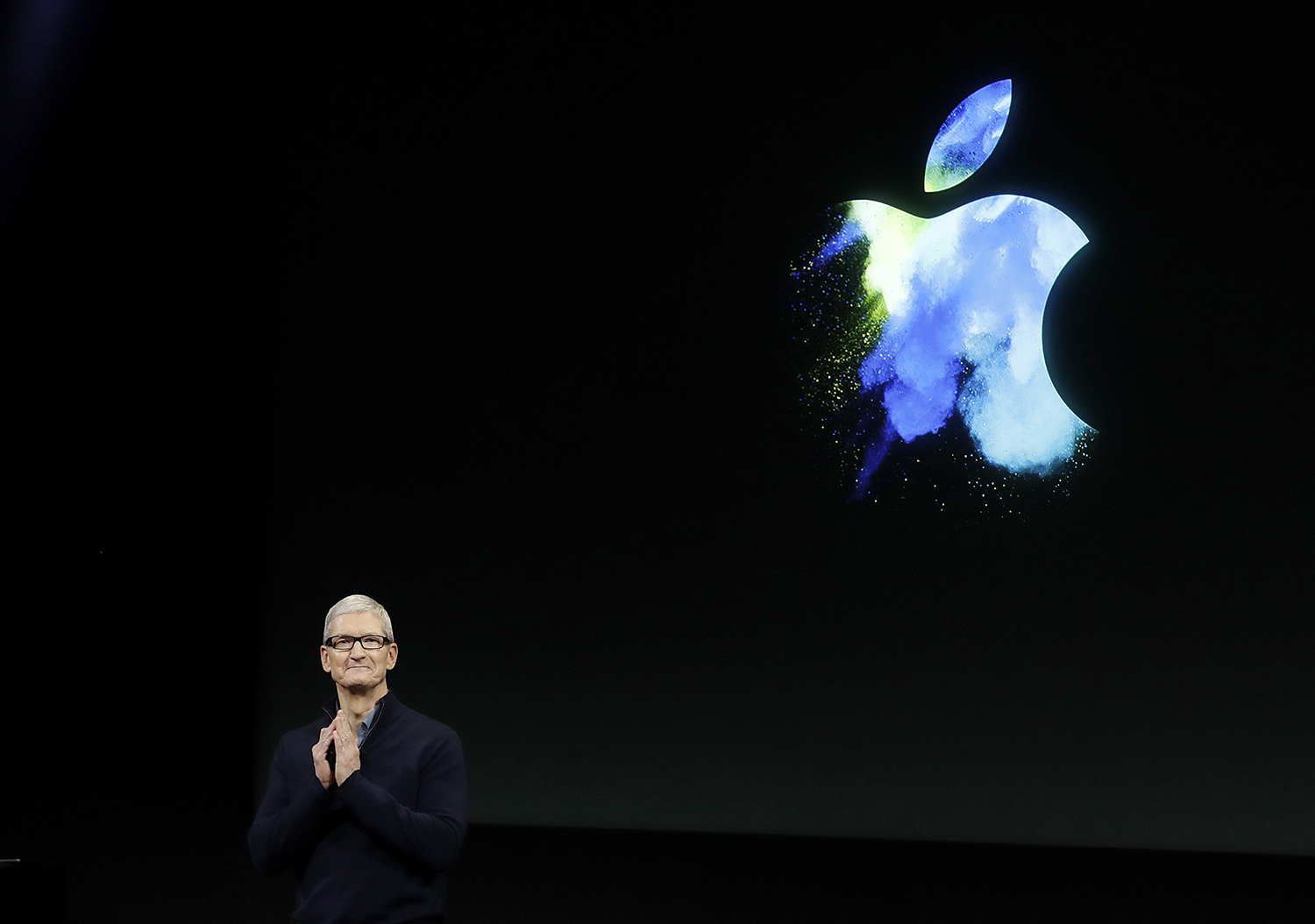 Apple to dump $1B into creating advanced US manufacturing jobs