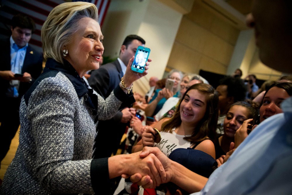 Poll: Clinton crushing Trump by double digits nationwide