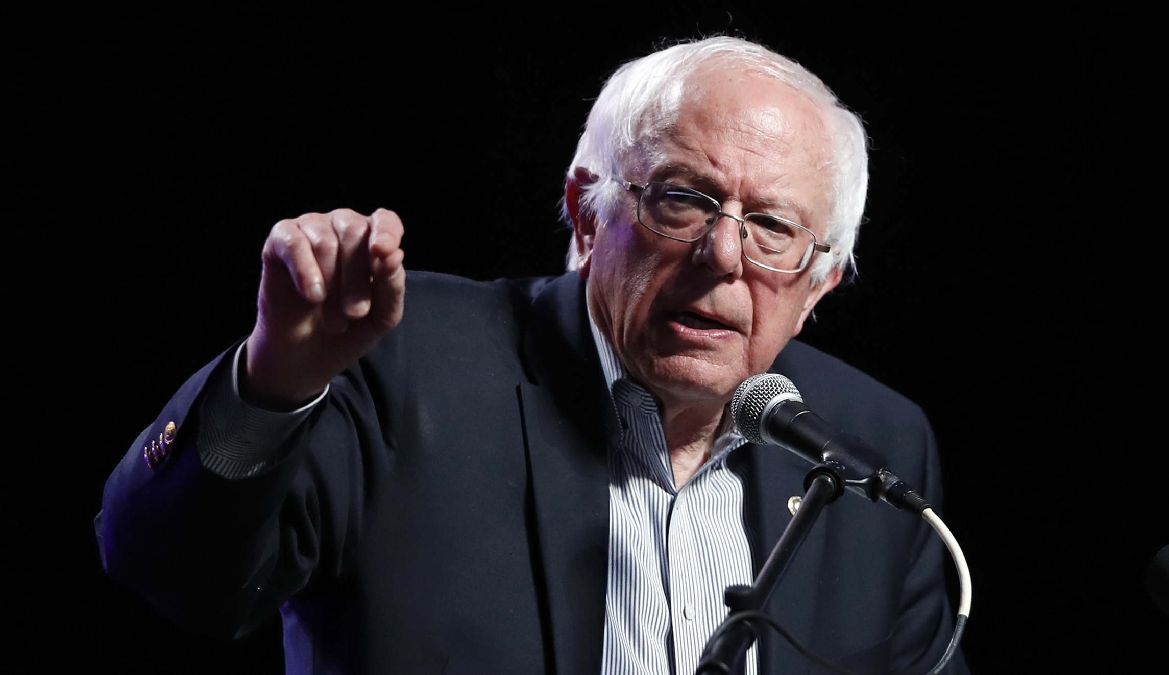 Colorado fracking ballot measure splits Democrats