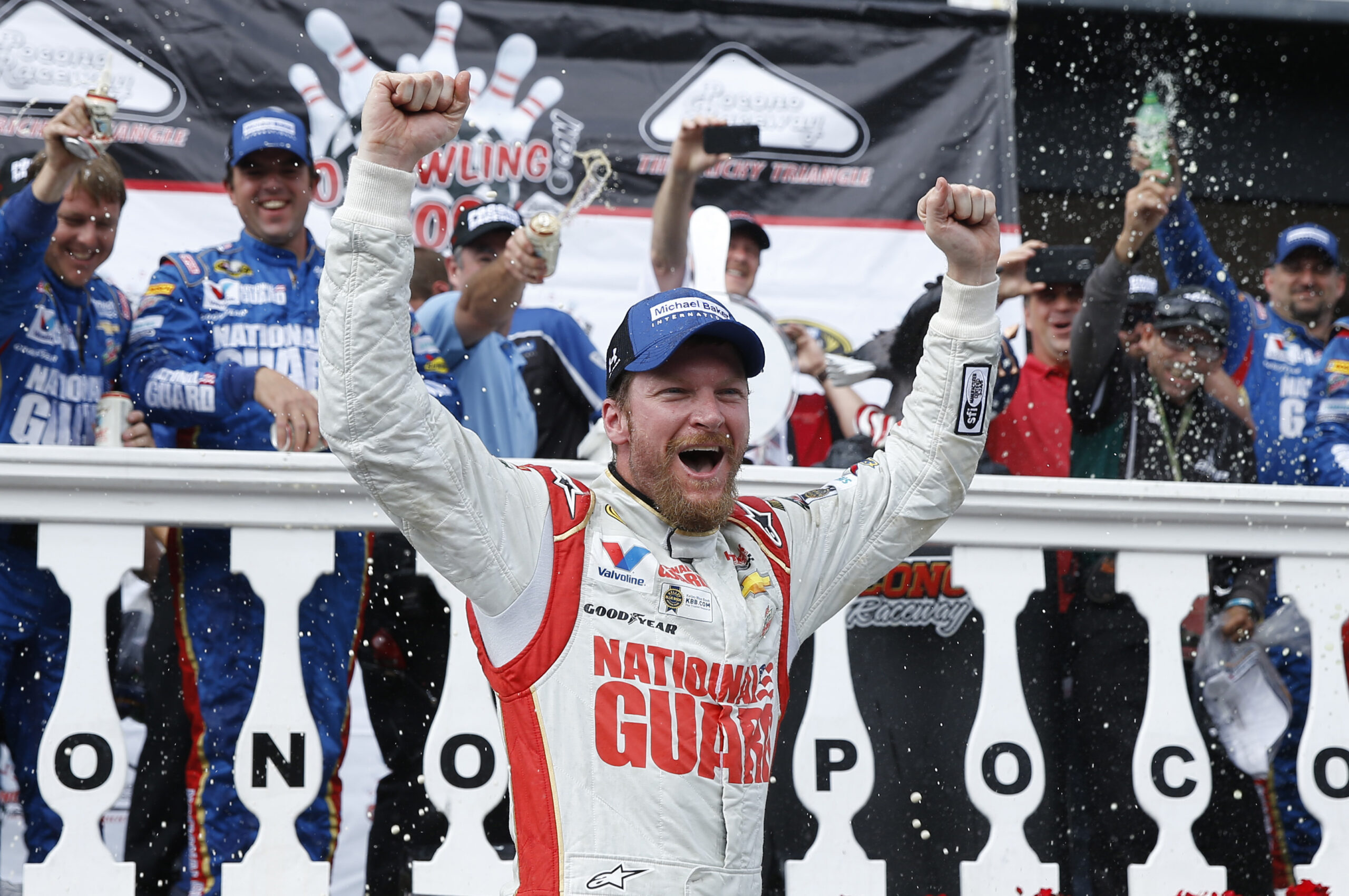 National Guard to pull out of NASCAR and IndyCar