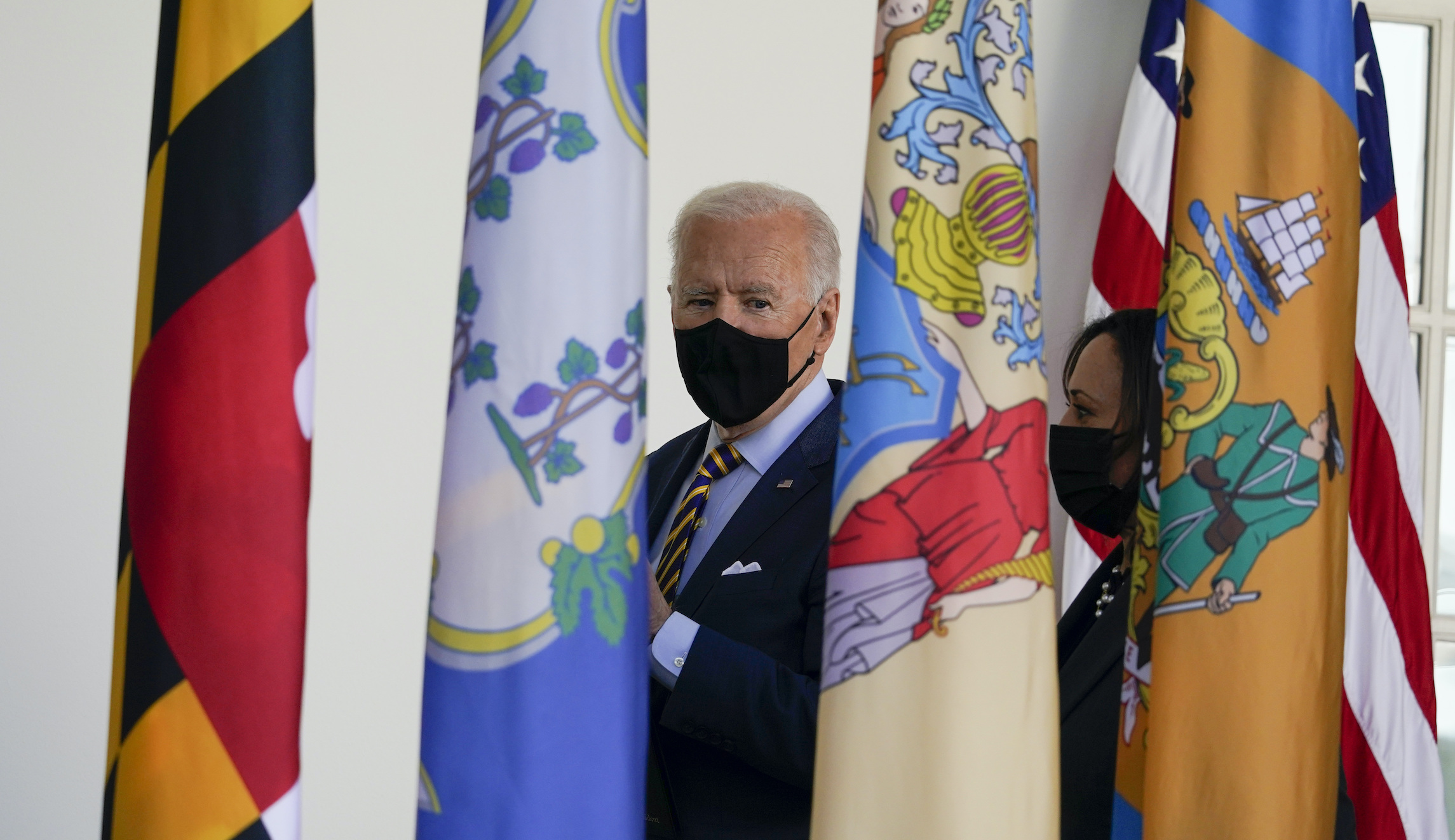 Biden faces deadline to avert tax war with GOP states